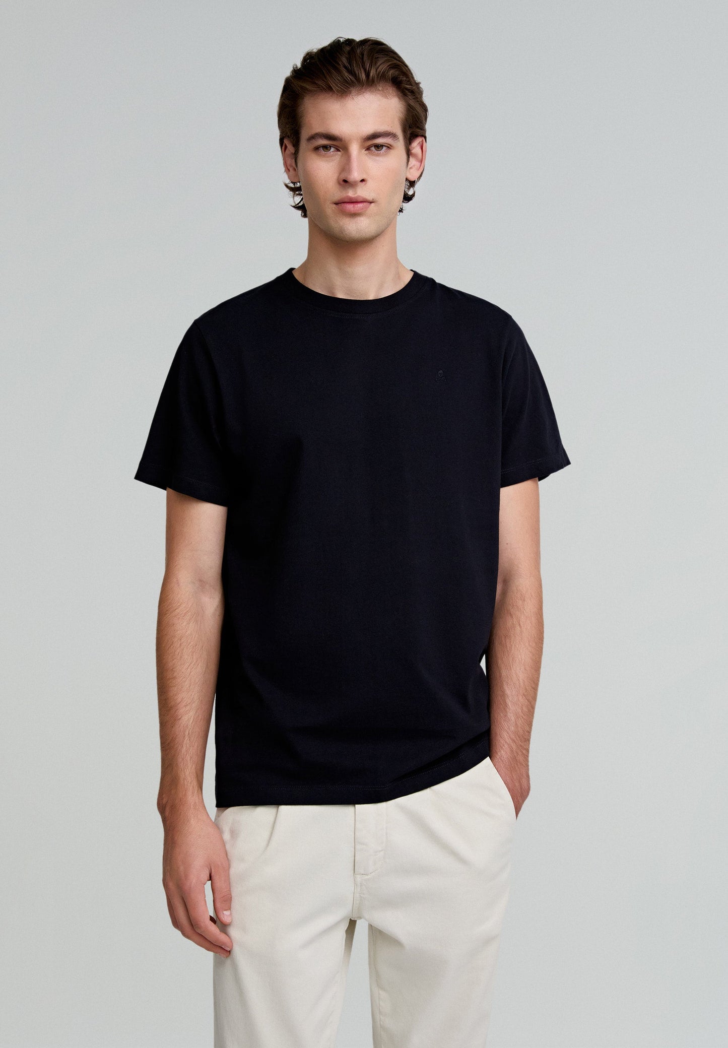 BASIC SKULL T-SHIRT