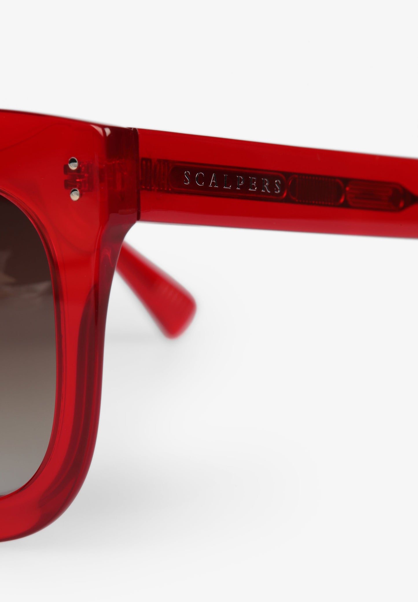 LARGE SUNGLASSES