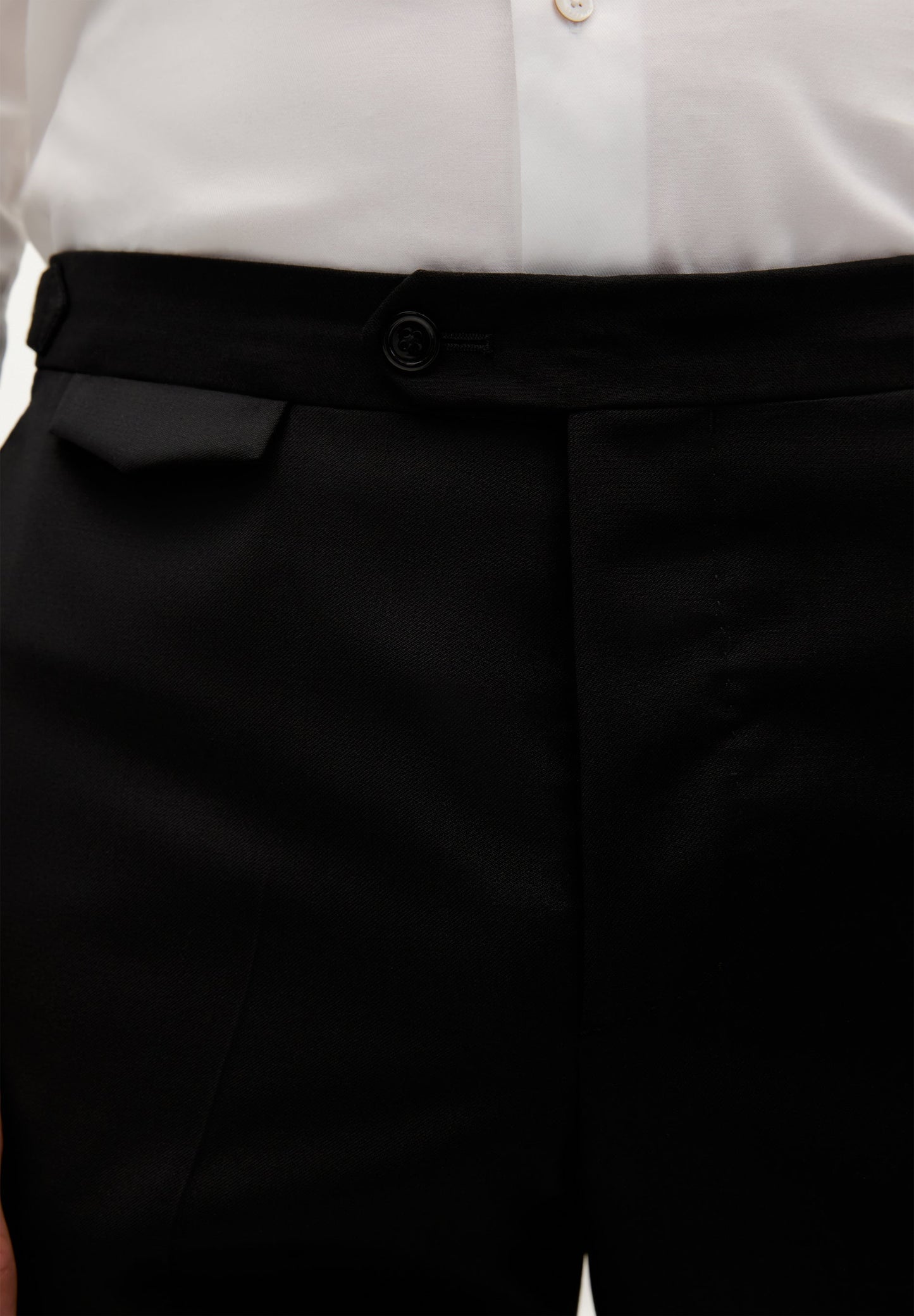 DINNER SUIT