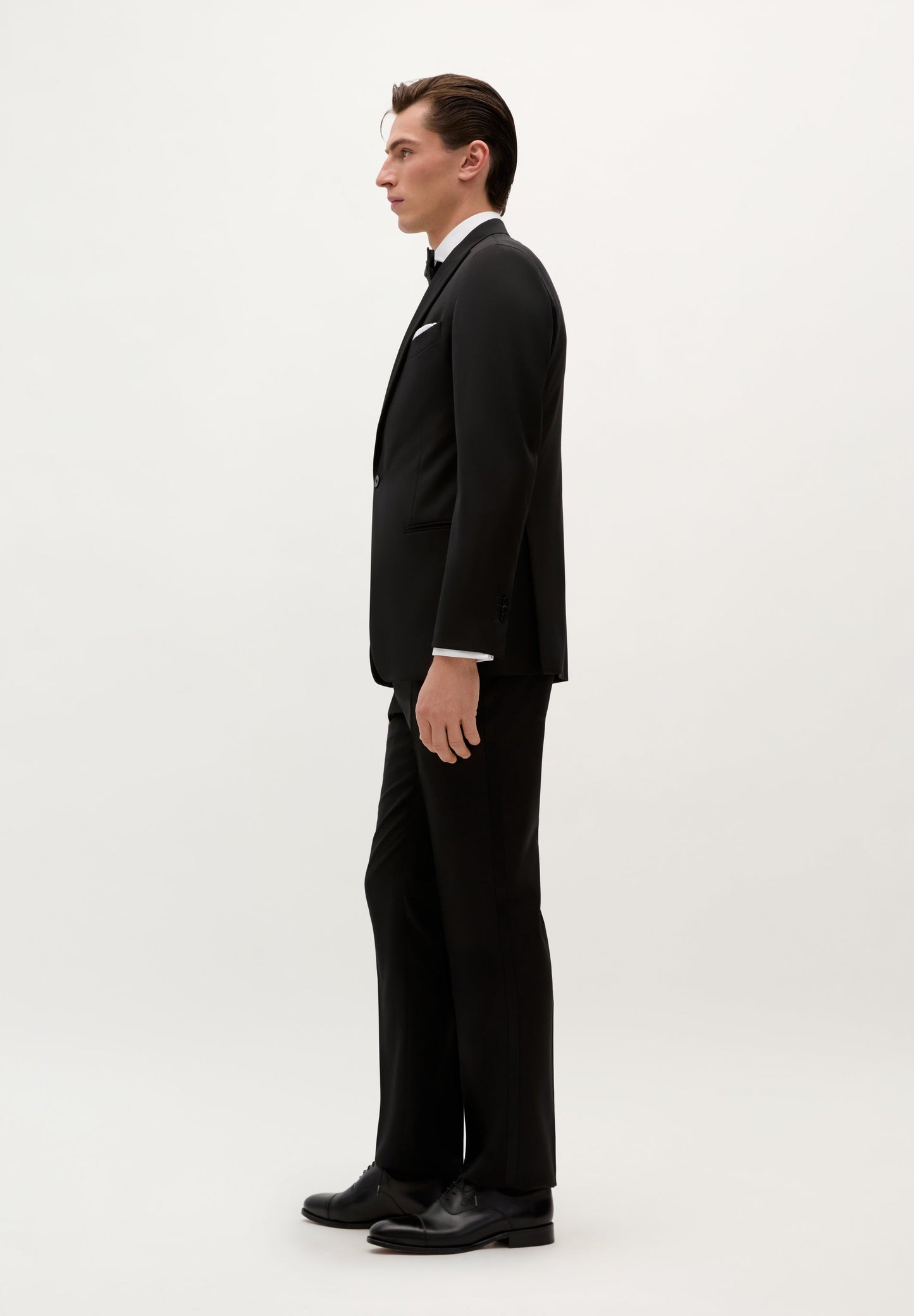 DINNER SUIT