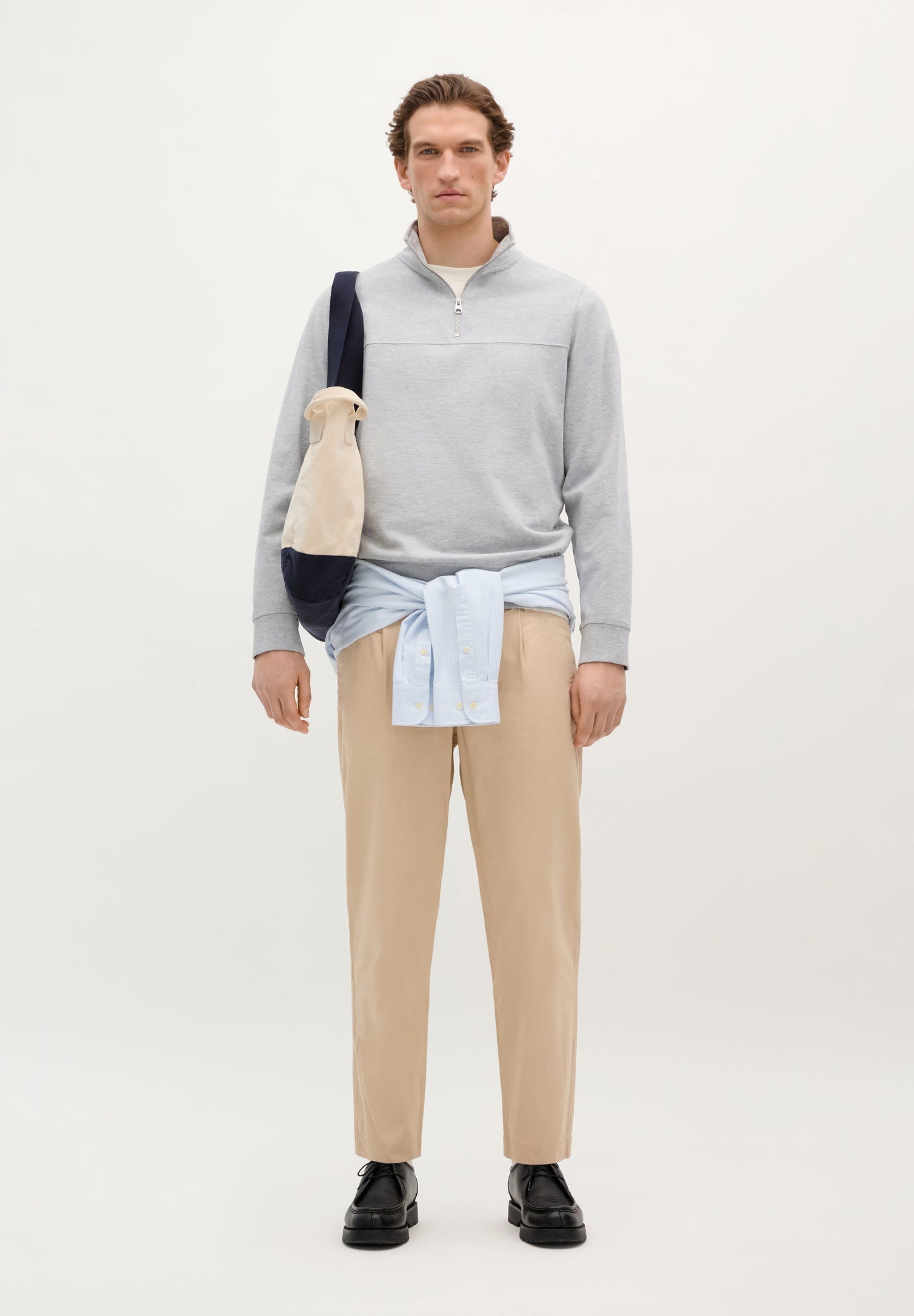 ZIP NECK SWEATSHIRT