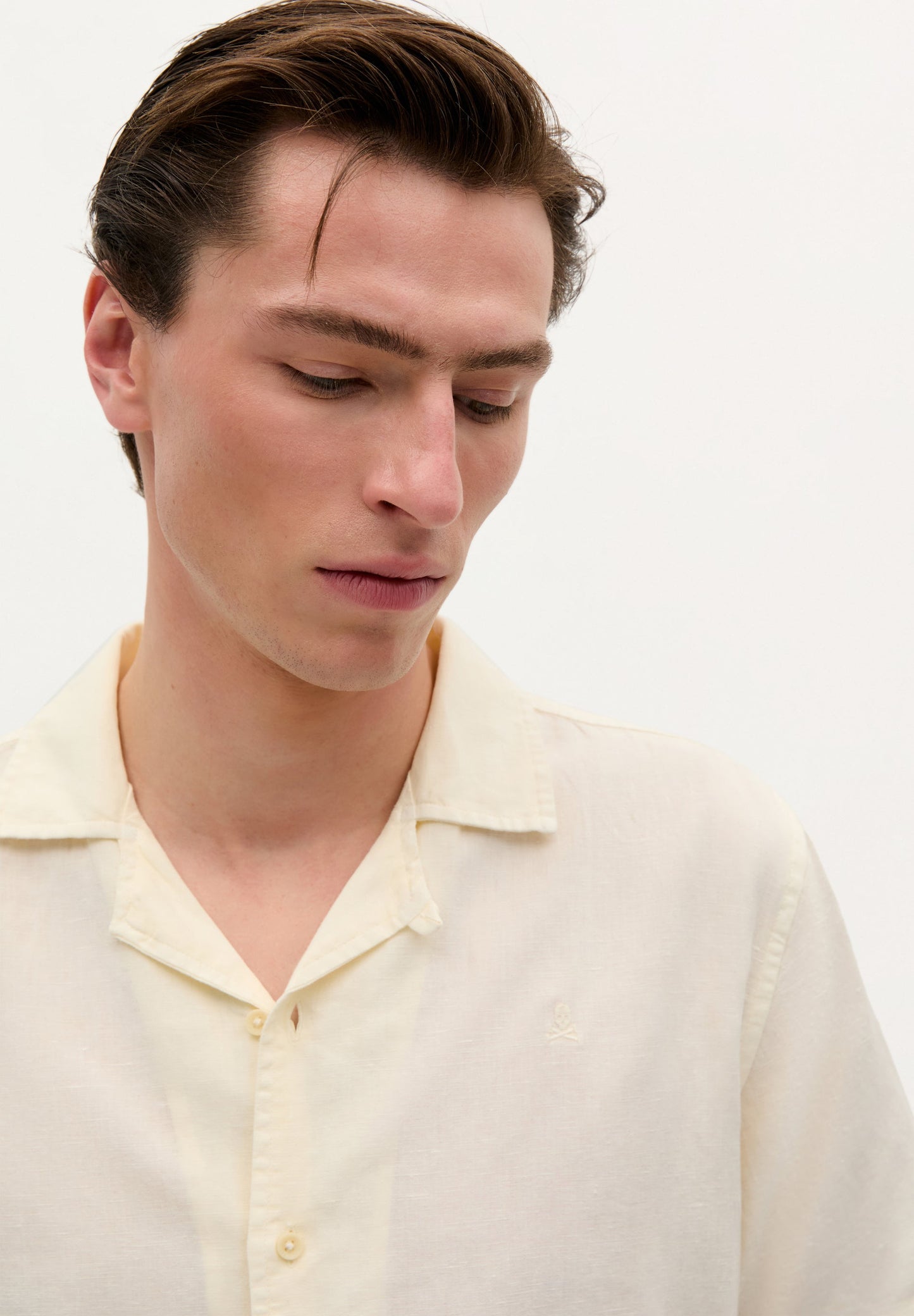 SHORT SLEEVE LINEN SHIRT