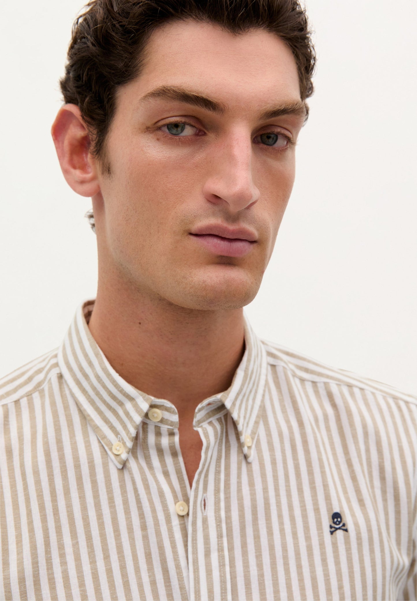 STRIPE SHIRT WITH BUTTON-DOWN COLLAR