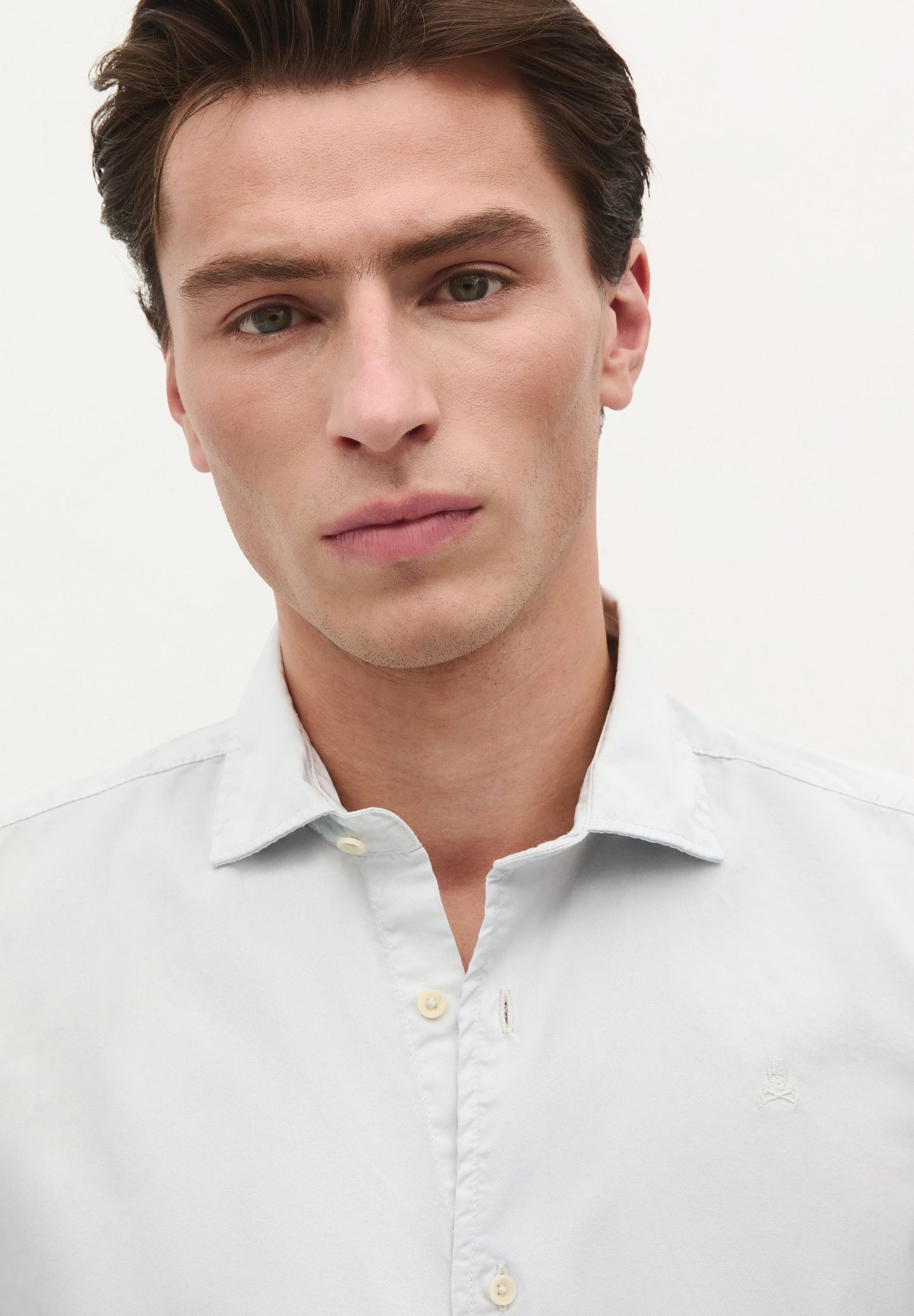 SKULL SHIRT WITH MATCHING EMBROIDERY