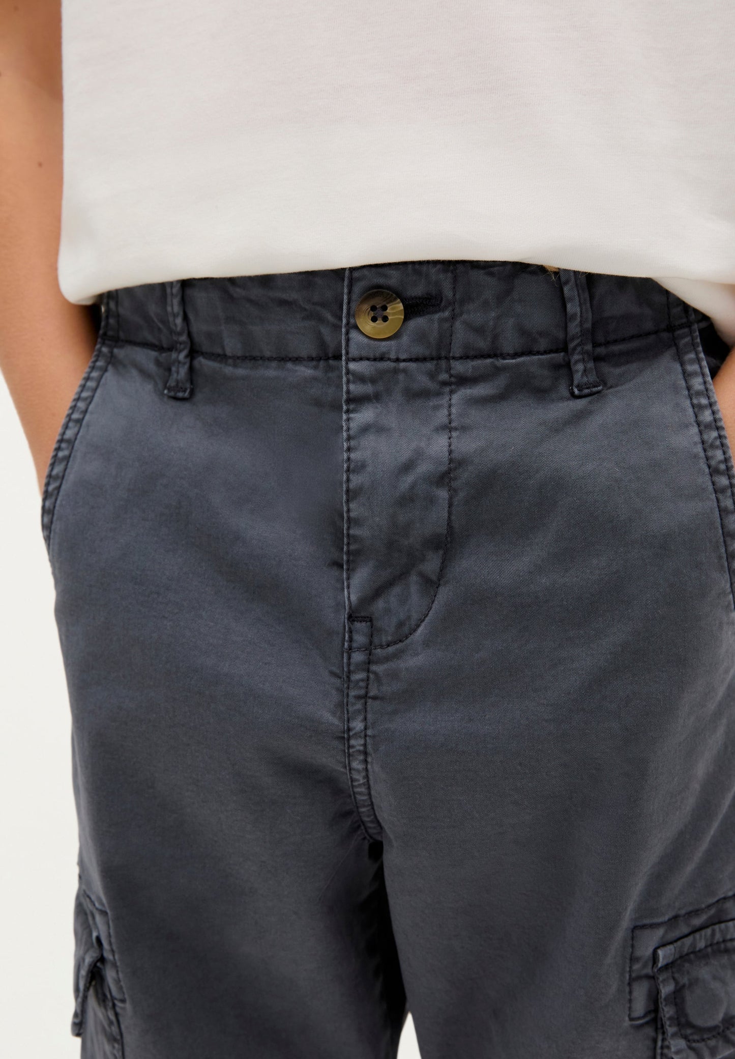 CARGO TROUSERS