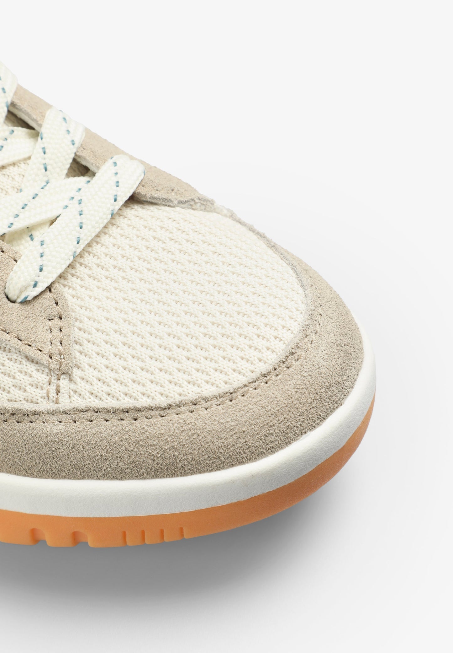 LEATHER SKULL SNEAKERS