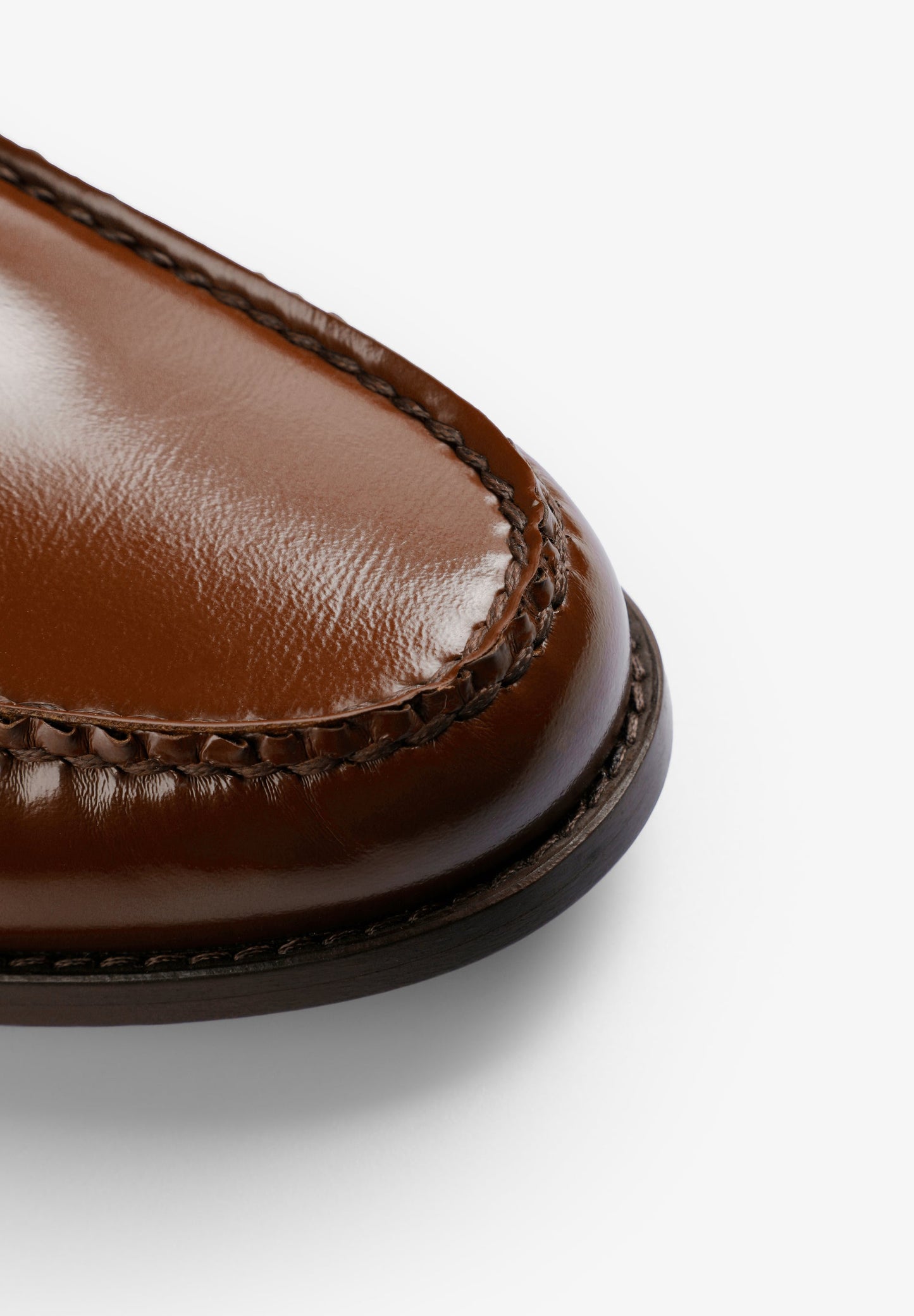 100% LEATHER LOAFERS