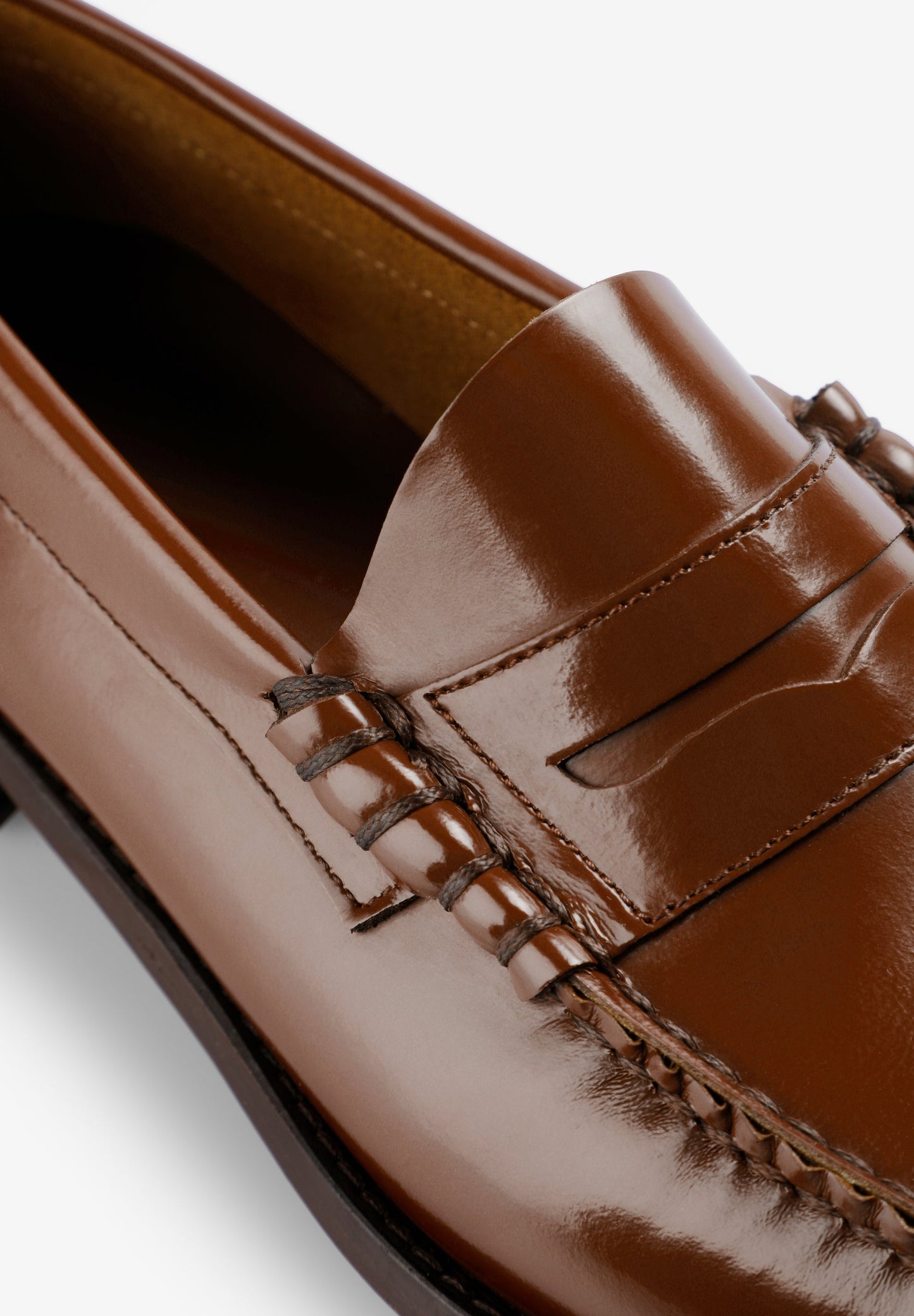 100% LEATHER LOAFERS