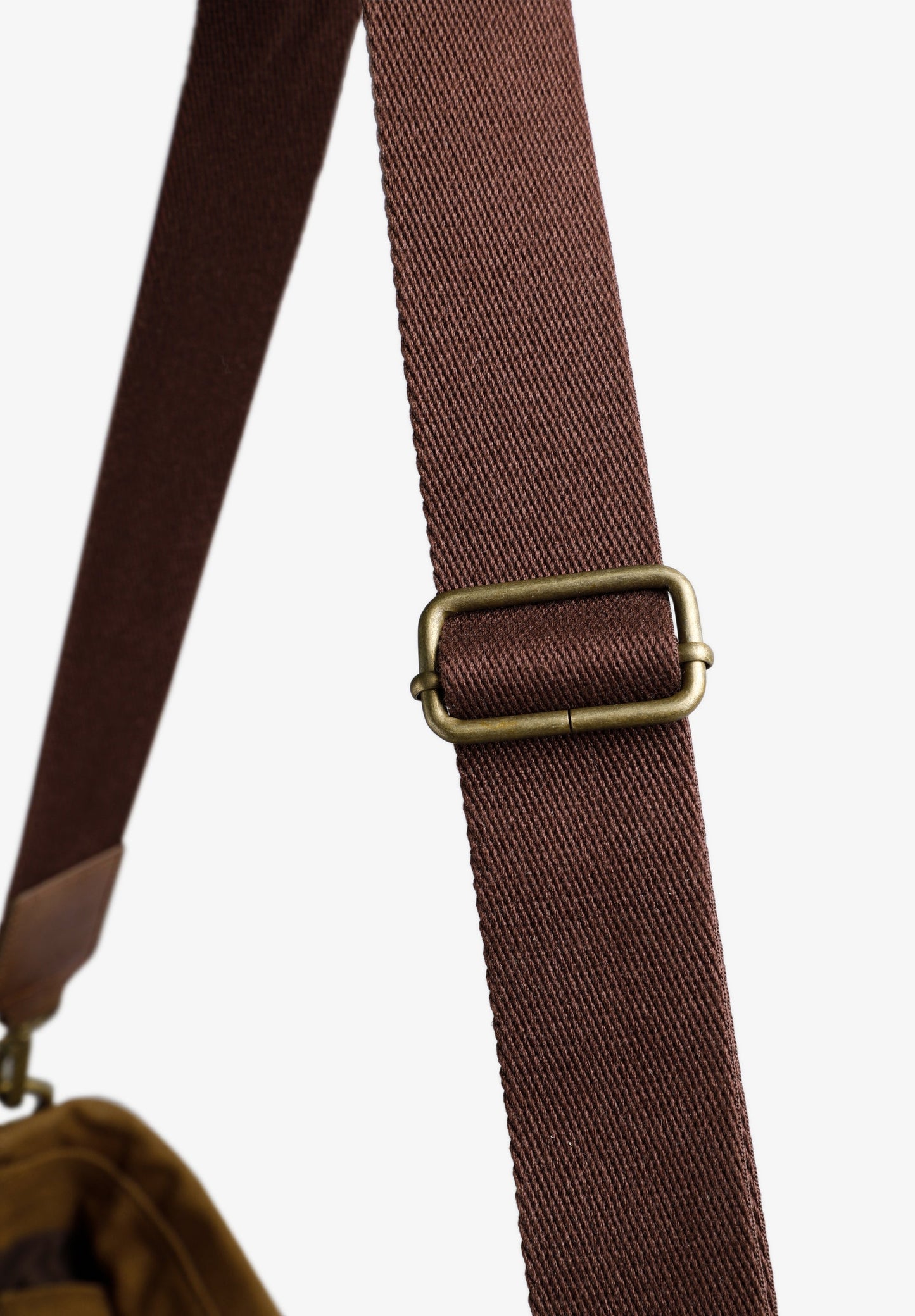 TRAVEL BAG WITH LEATHER DETAILS