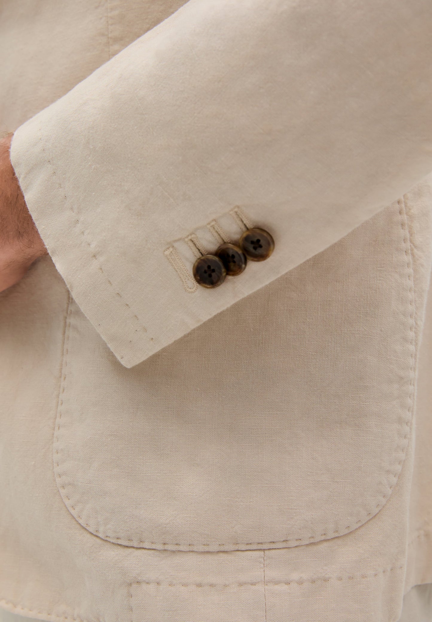 LIGHTWEIGHT LINEN BLAZER