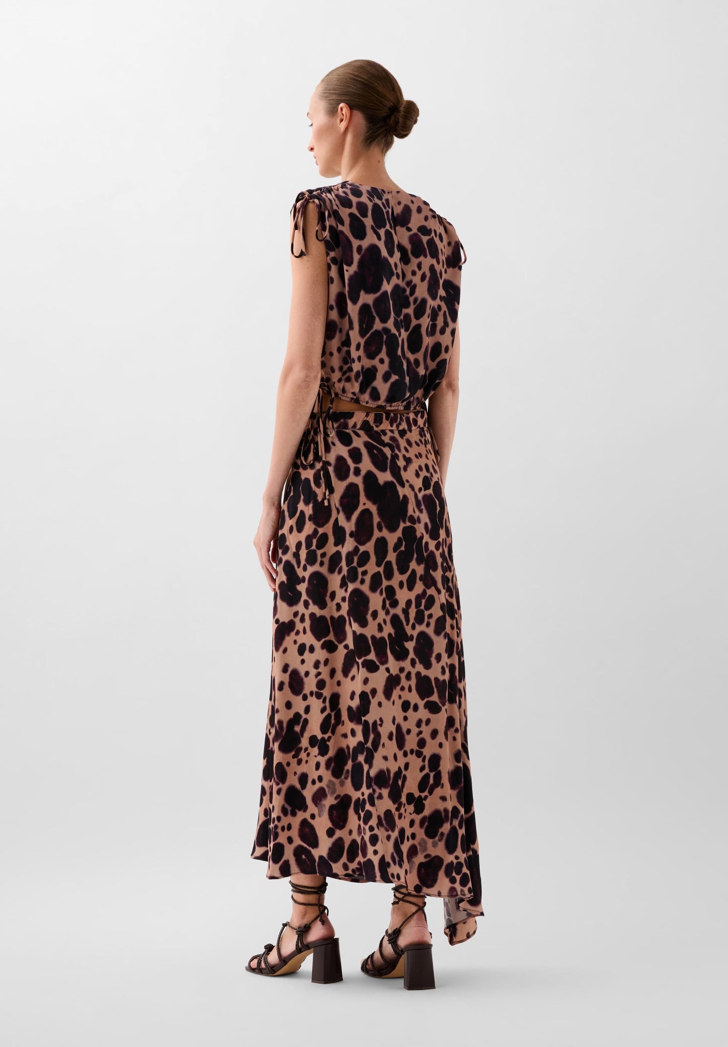 ANIMAL PRINT MIDI SKIRT