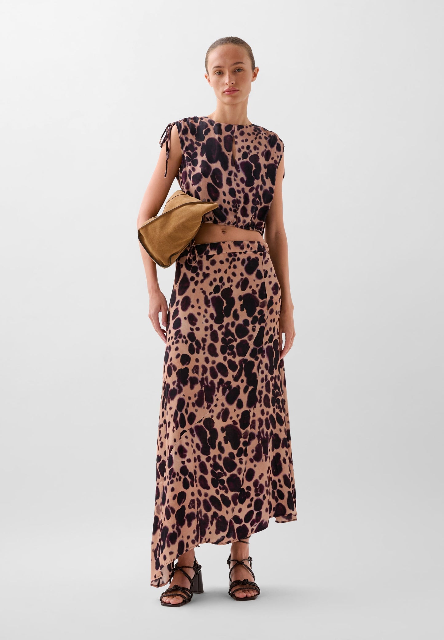 ANIMAL PRINT FLUID TOP