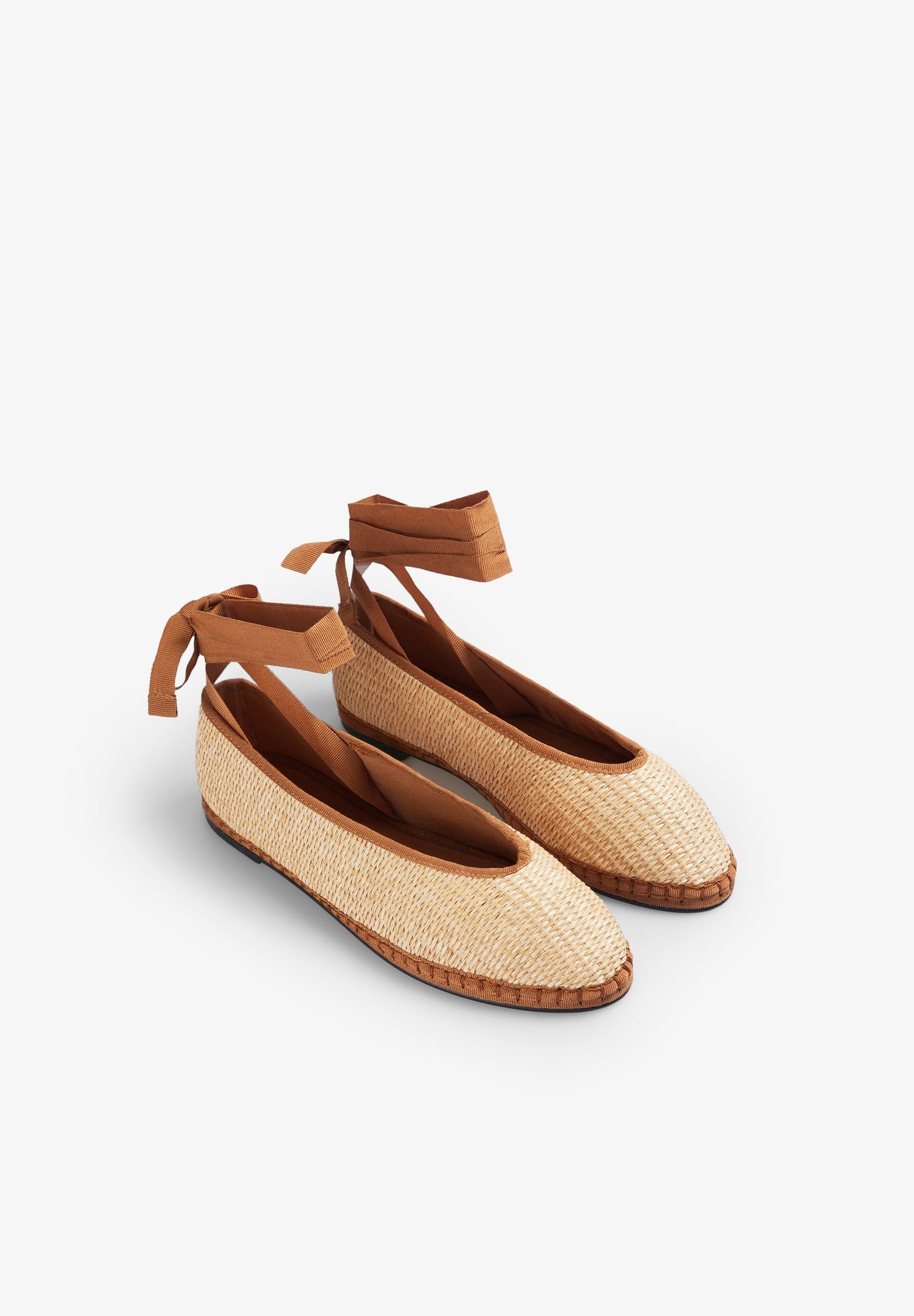 RAFFIA SLIPPERS WITH BOW