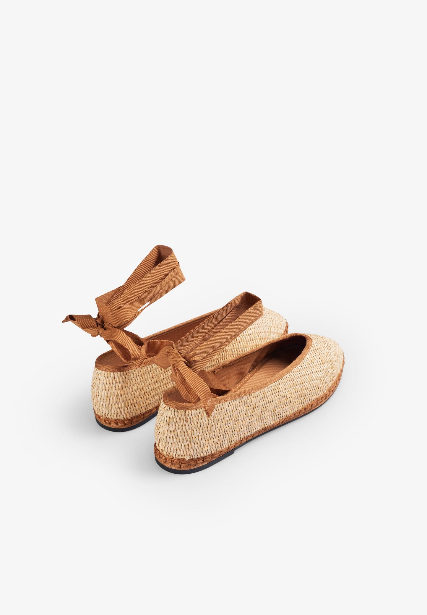 RAFFIA SLIPPERS WITH BOW