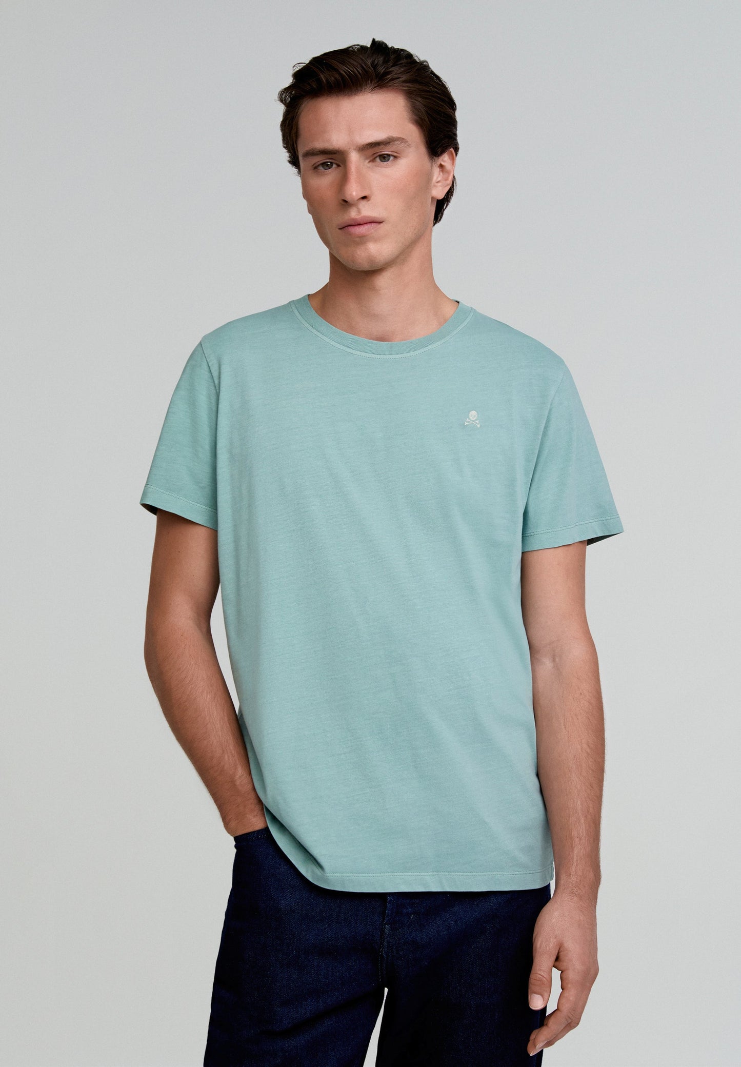 FADED T-SHIRT WITH EMBROIDERED SKULL