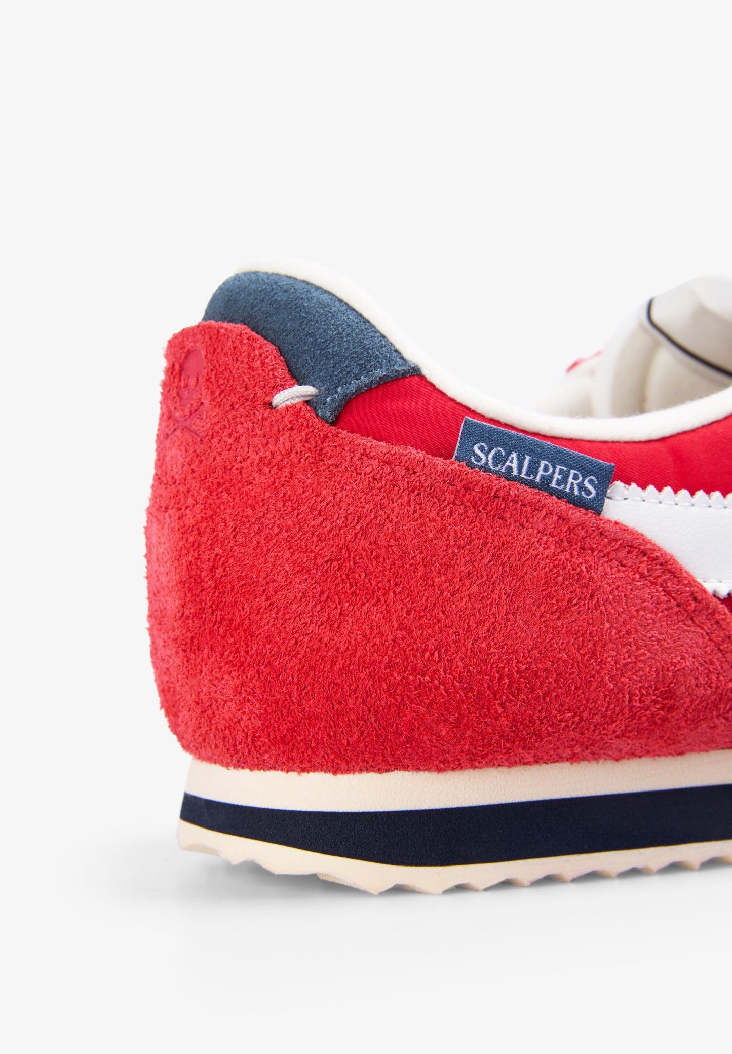RETRO SNEAKERS