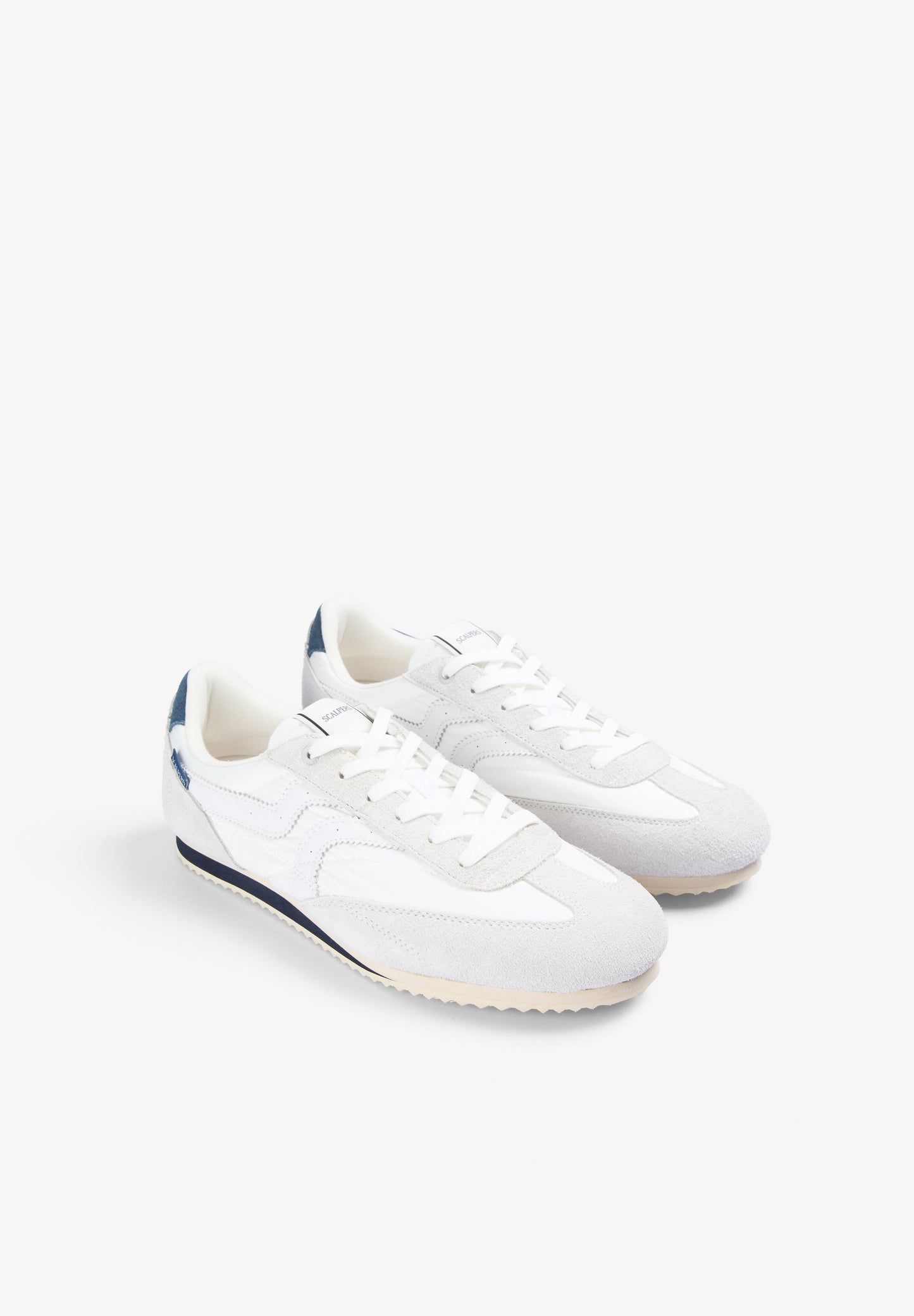 RETRO SNEAKERS
