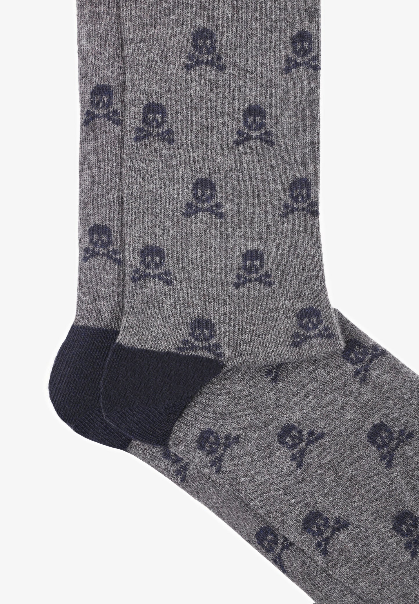 SOCKS WITH ALL-OVER SKULL PRINT