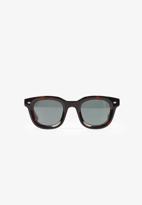 TORTOISESHELL SUNGLASSES