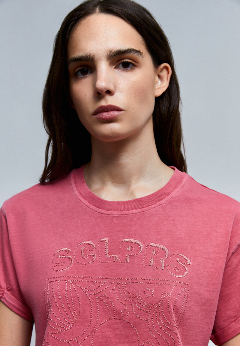 EMBROIDERED PICTURE T-SHIRT