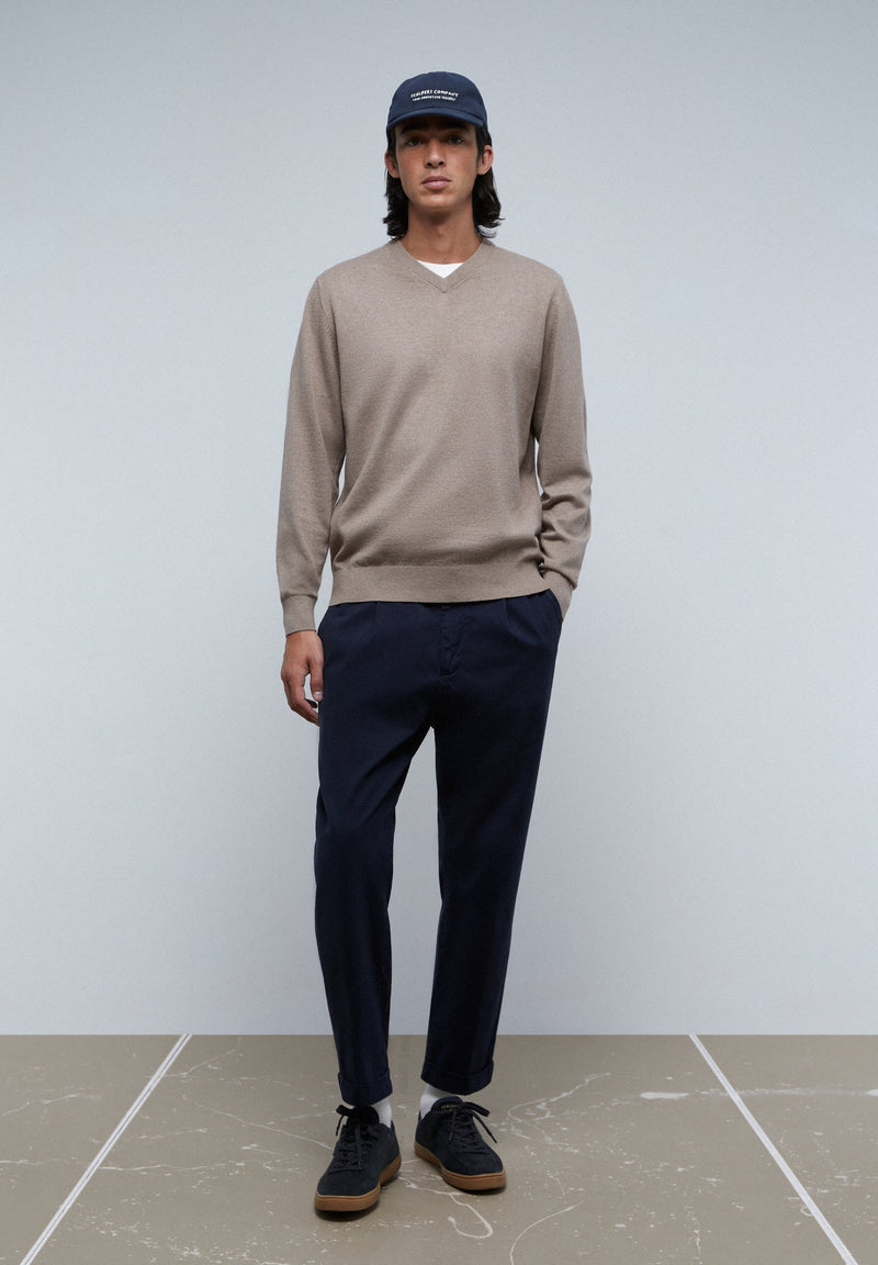 V-NECK SWEATER WITH SKULL