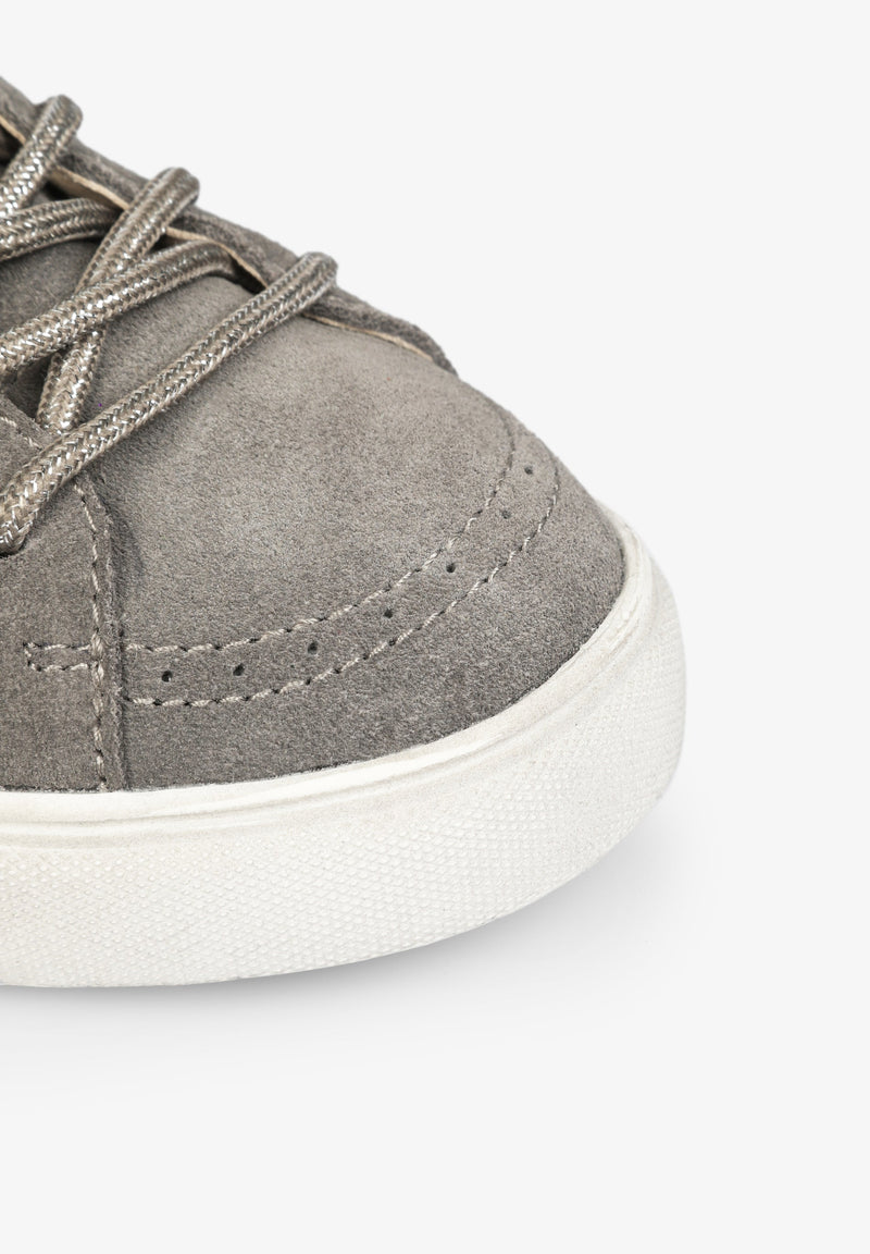 STUDS SNEAKERS GIRLS