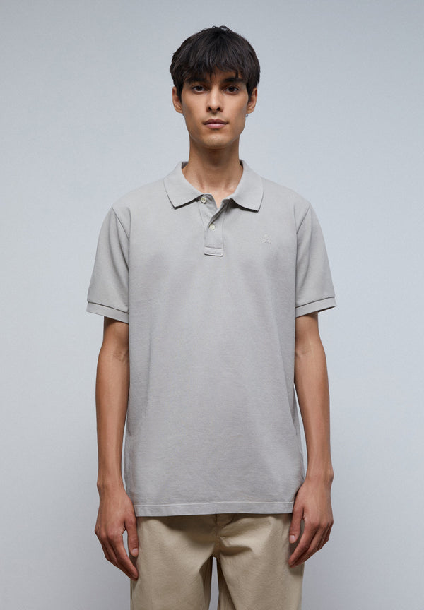 BASIC POLO SHIRT WITH SKULL DETAIL