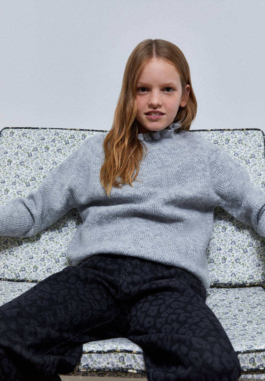 OPEN KNIT TURTLENECK SWEATER