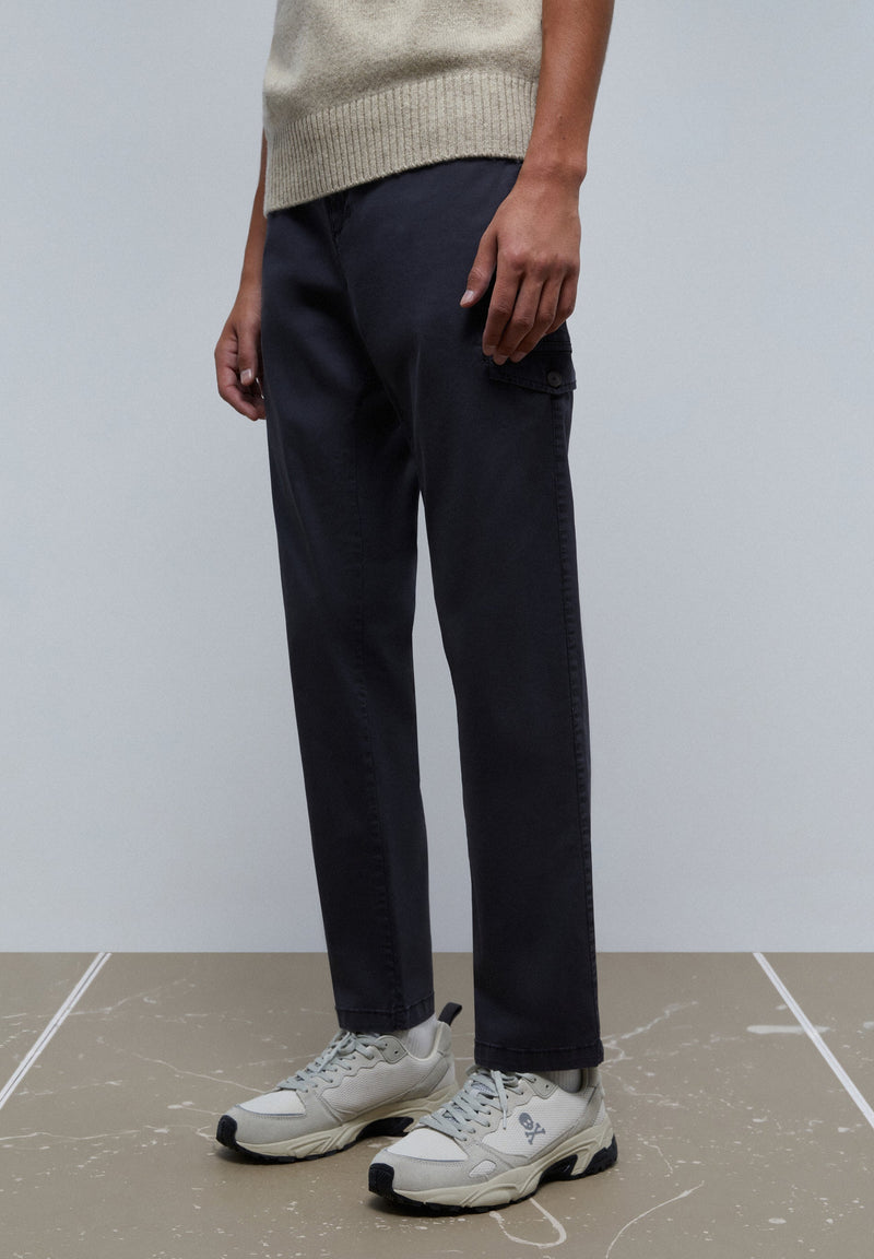 CARGO TROUSERS