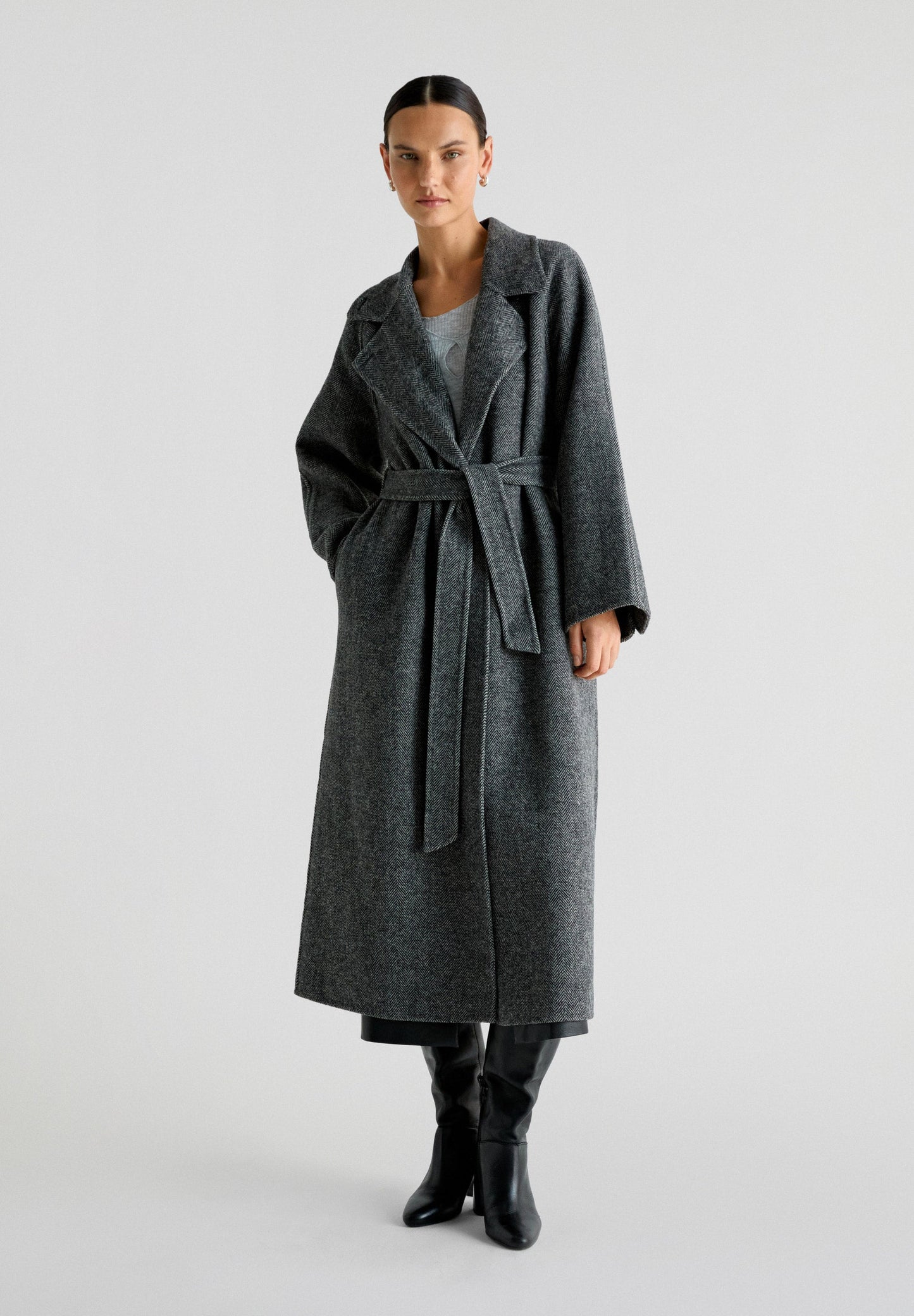 WOOL COAT WITH BELT