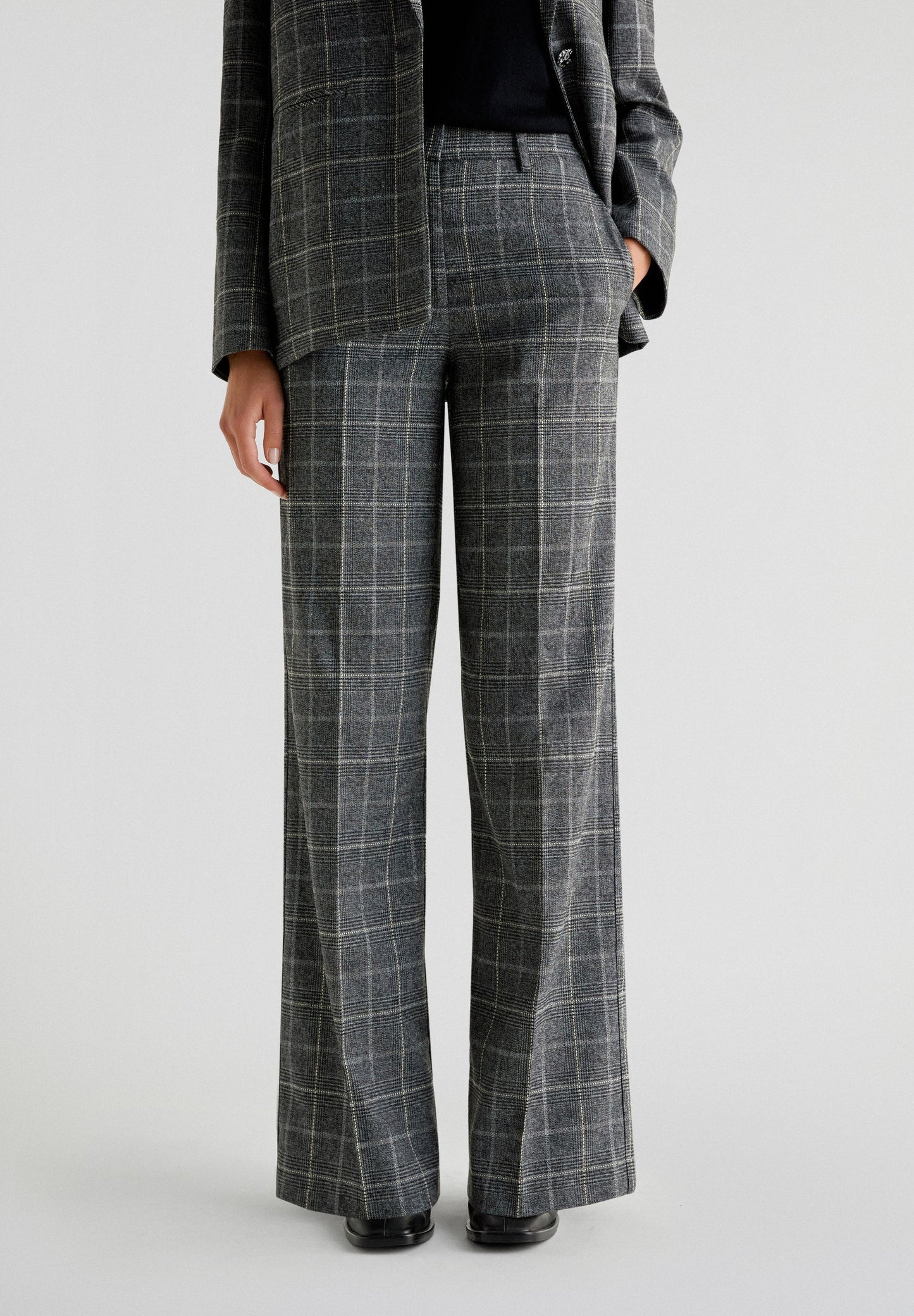 FULL LENGTH CHECK TROUSERS