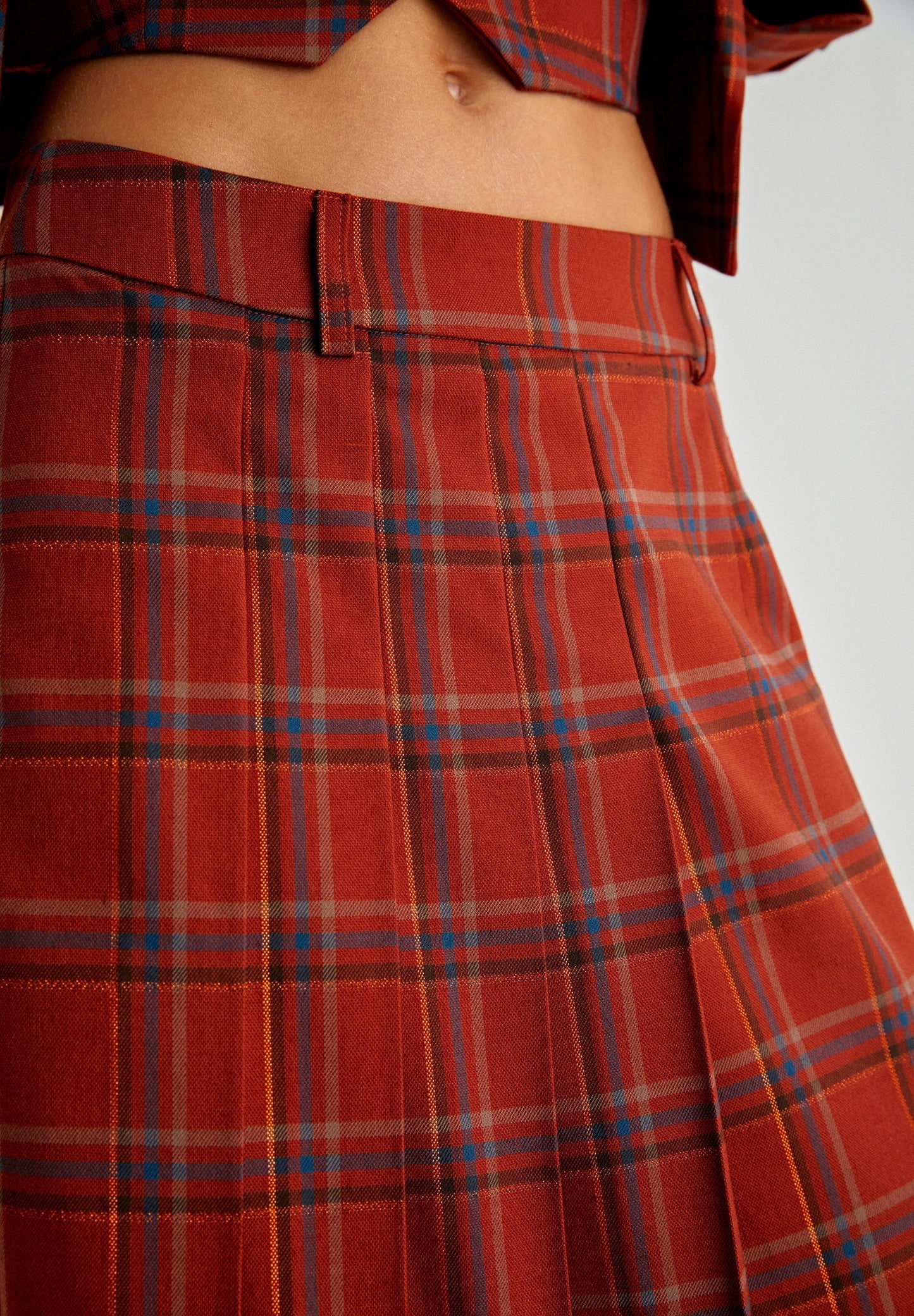 PLEATED CHECKED MIDI SKIRT