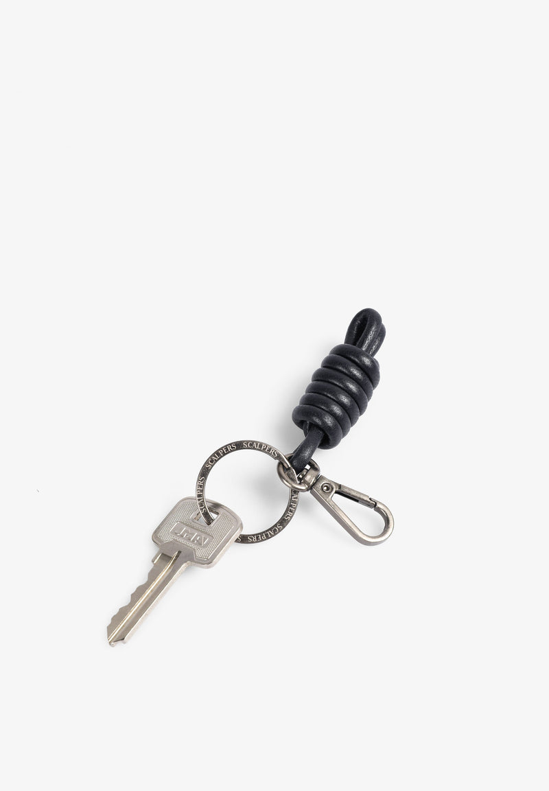 LEATHER KNOT KEYCHAIN