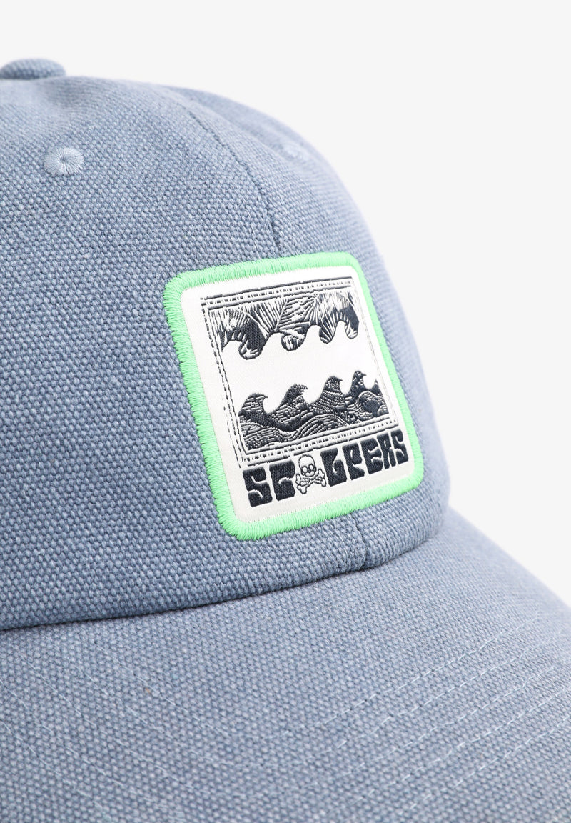CAP WITH CONTRAST PATCH