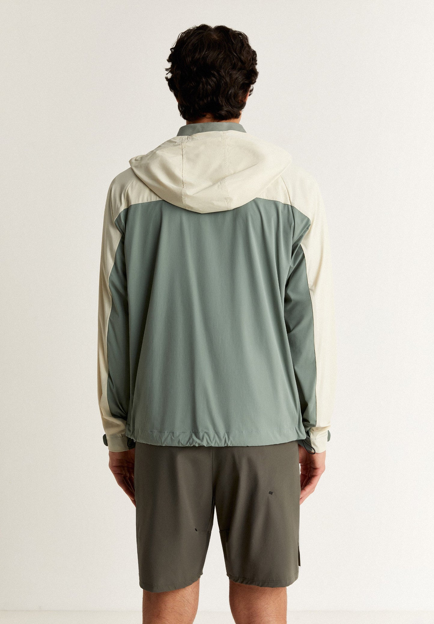 ADRENALINE TECHNICAL WINDBREAKER