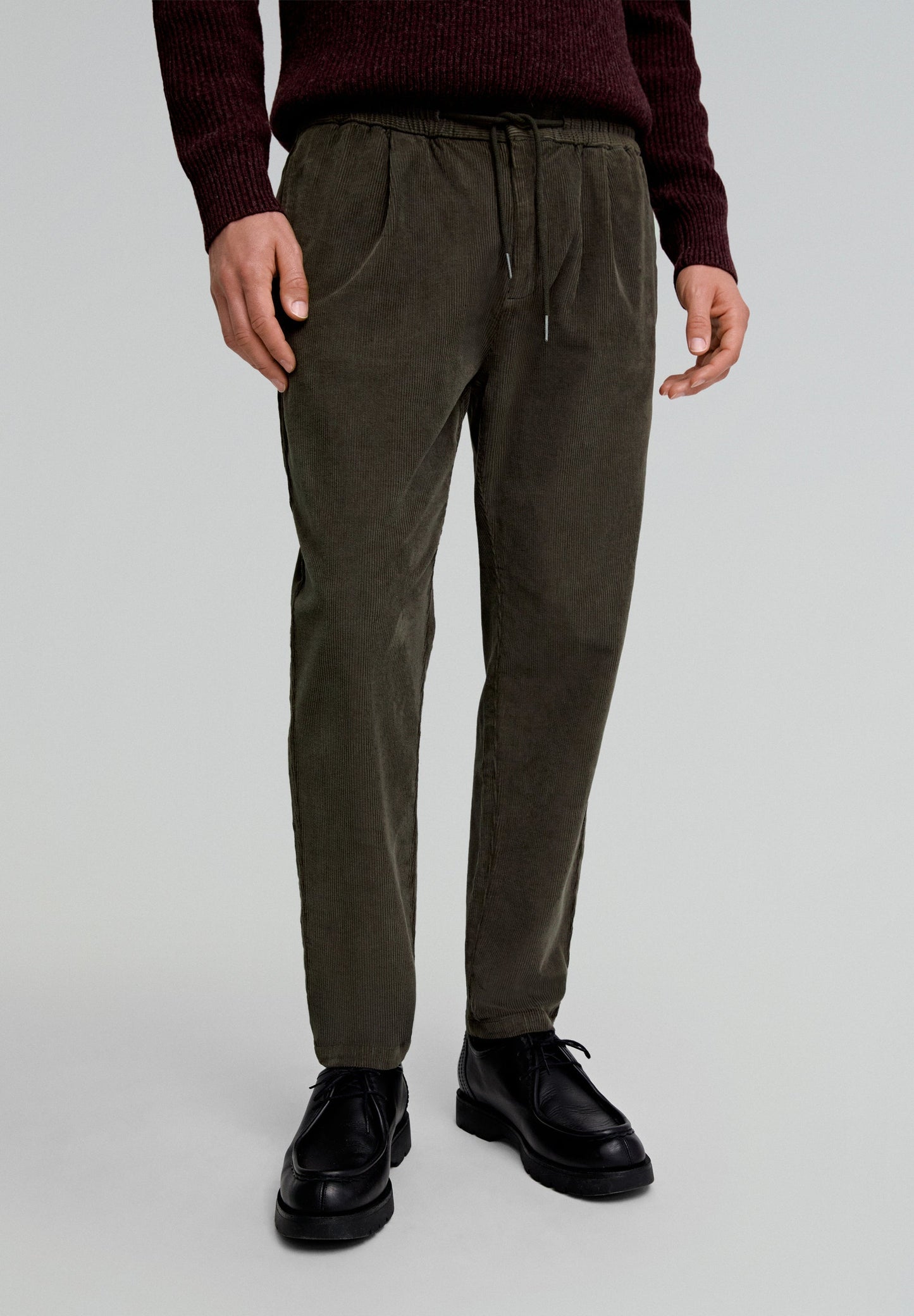 DART CORDUROY TROUSERS