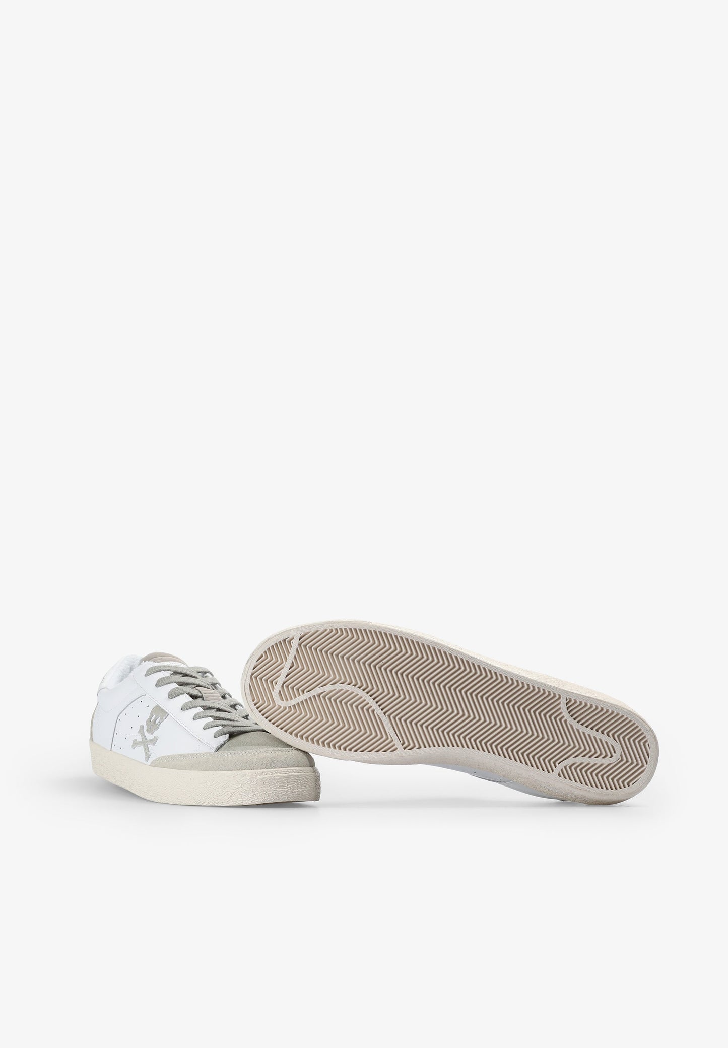 CLASSIC SOLE SNEAKERS WITH TOE DETAIL