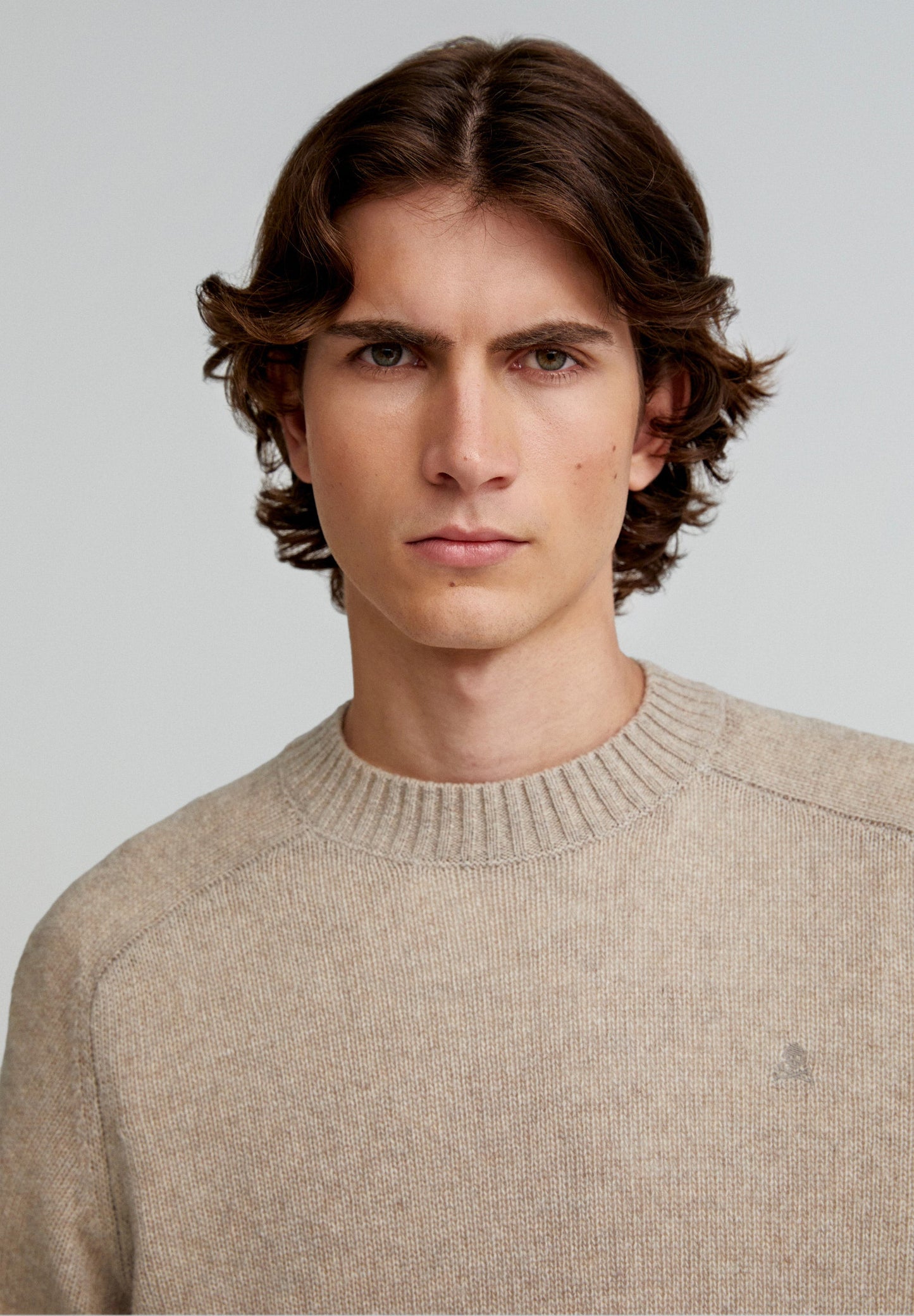 RIBBED NECK SWEATER