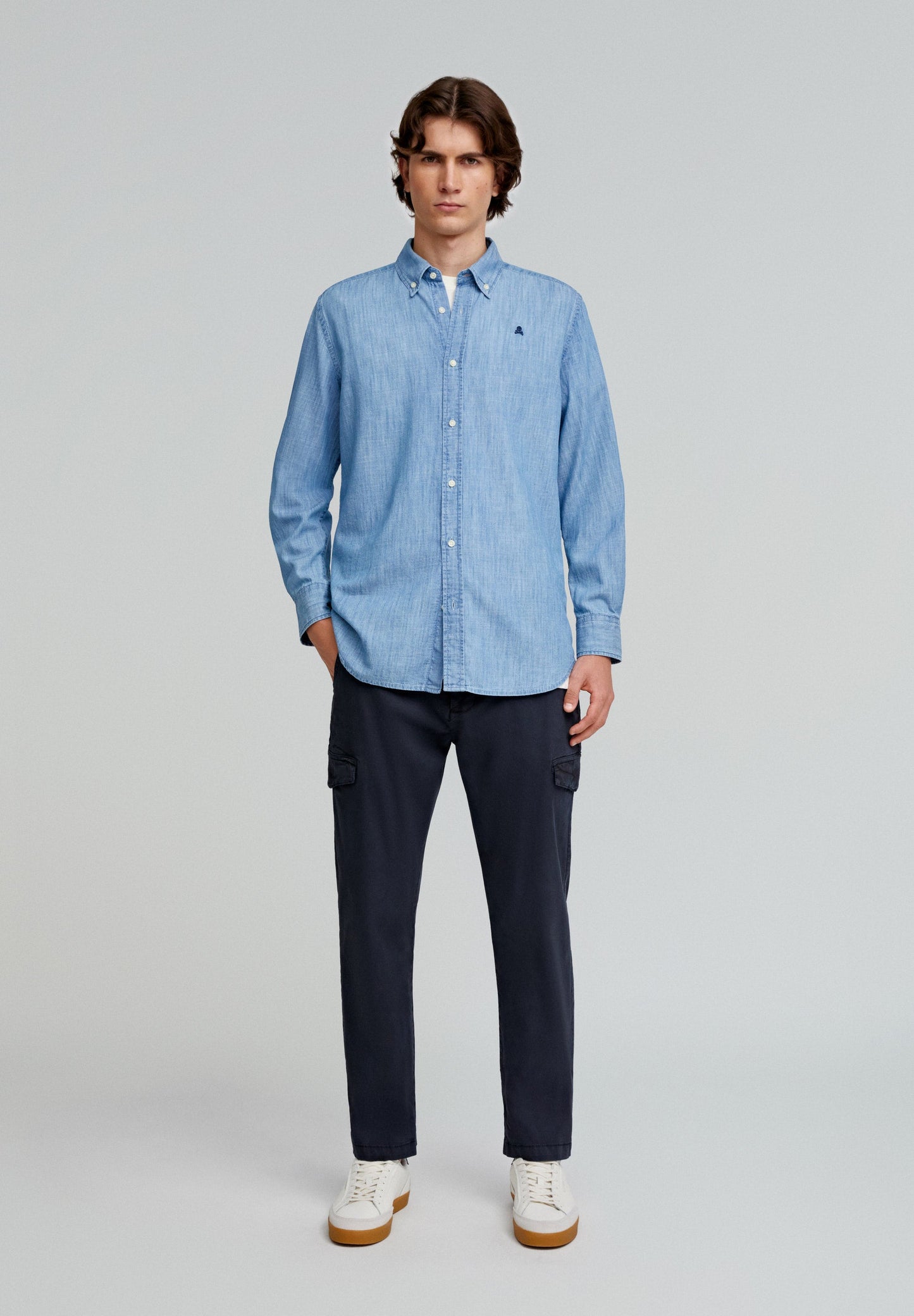 BUTTON-DOWN COLLAR DENIM SKULL SHIRT