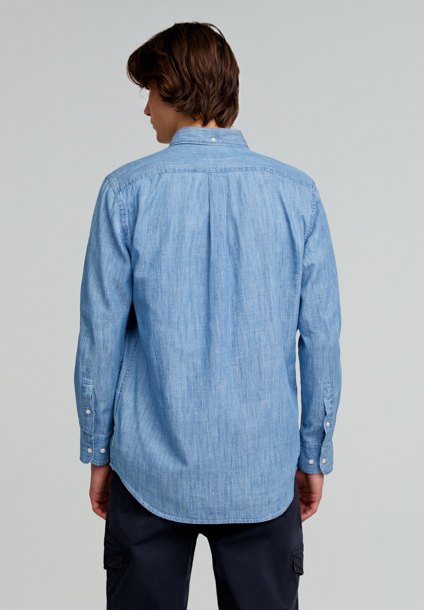 BUTTON-DOWN COLLAR DENIM SKULL SHIRT