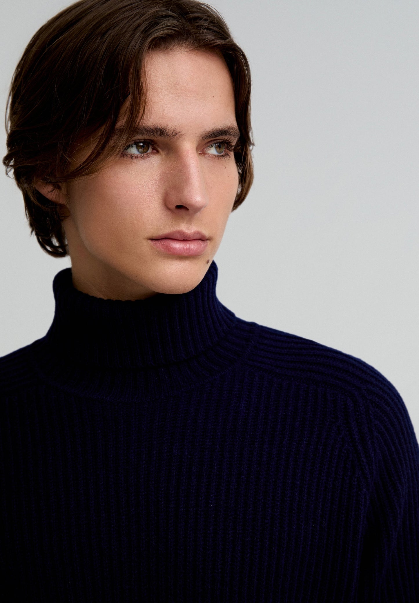 LEONE ROLL NECK TRICOT