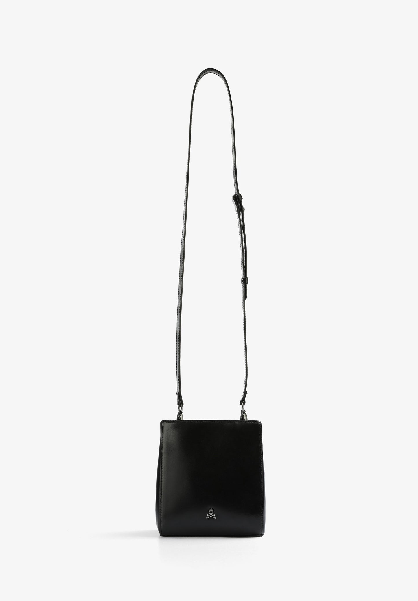 STUDDED LEATHER BUCKET BAG