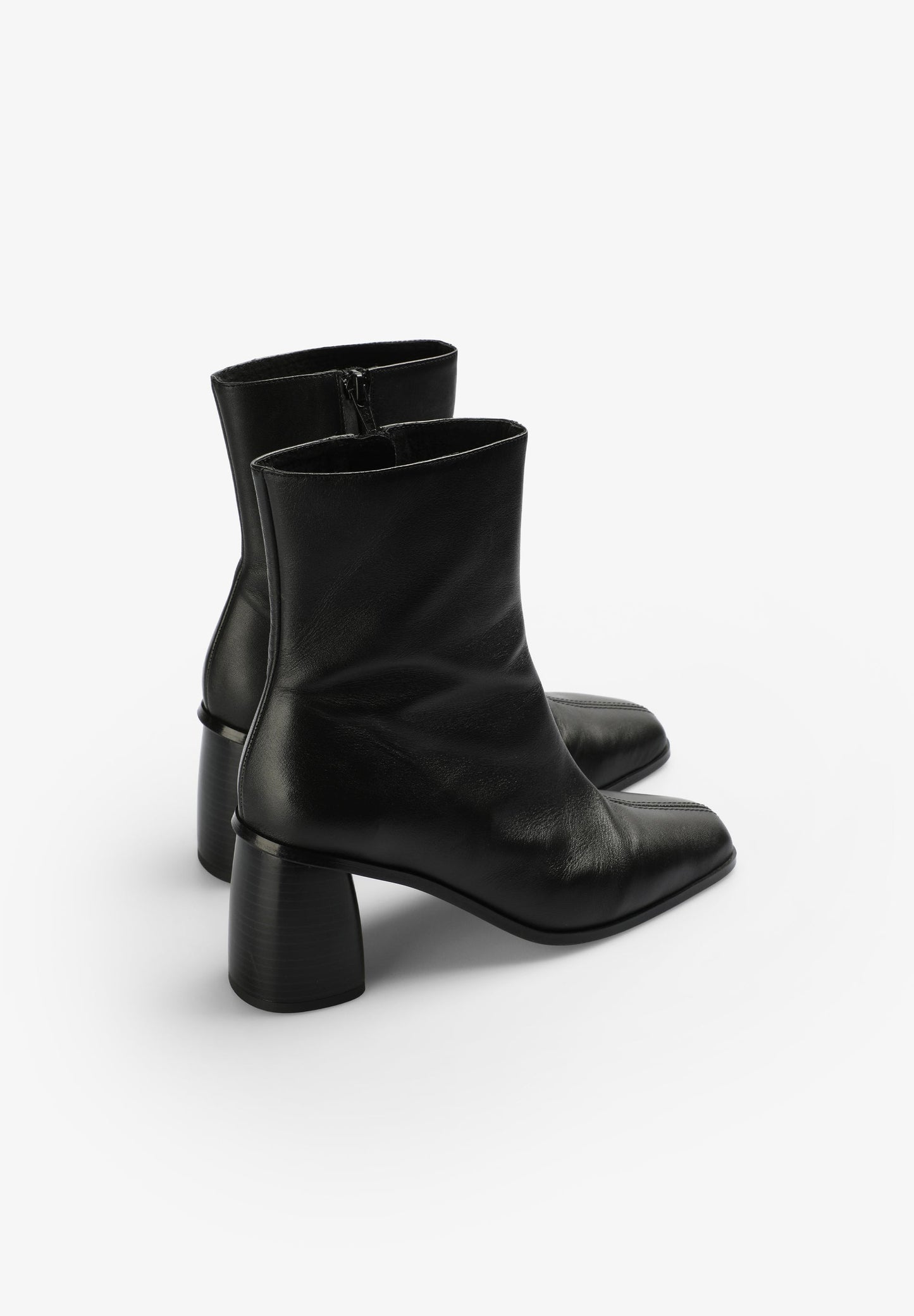 SOFT TIGHT ANKLE BOOTS