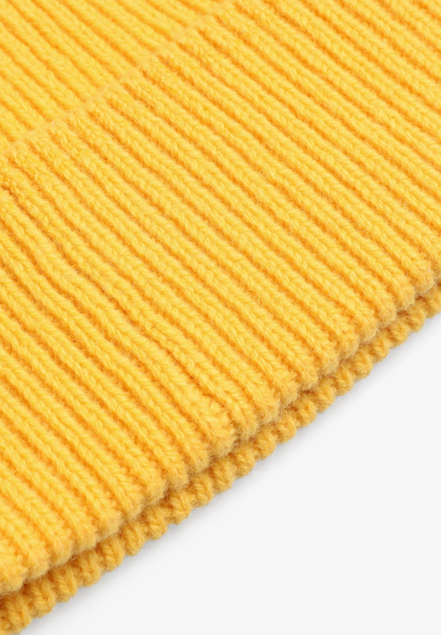 RIBBED KNIT HAT