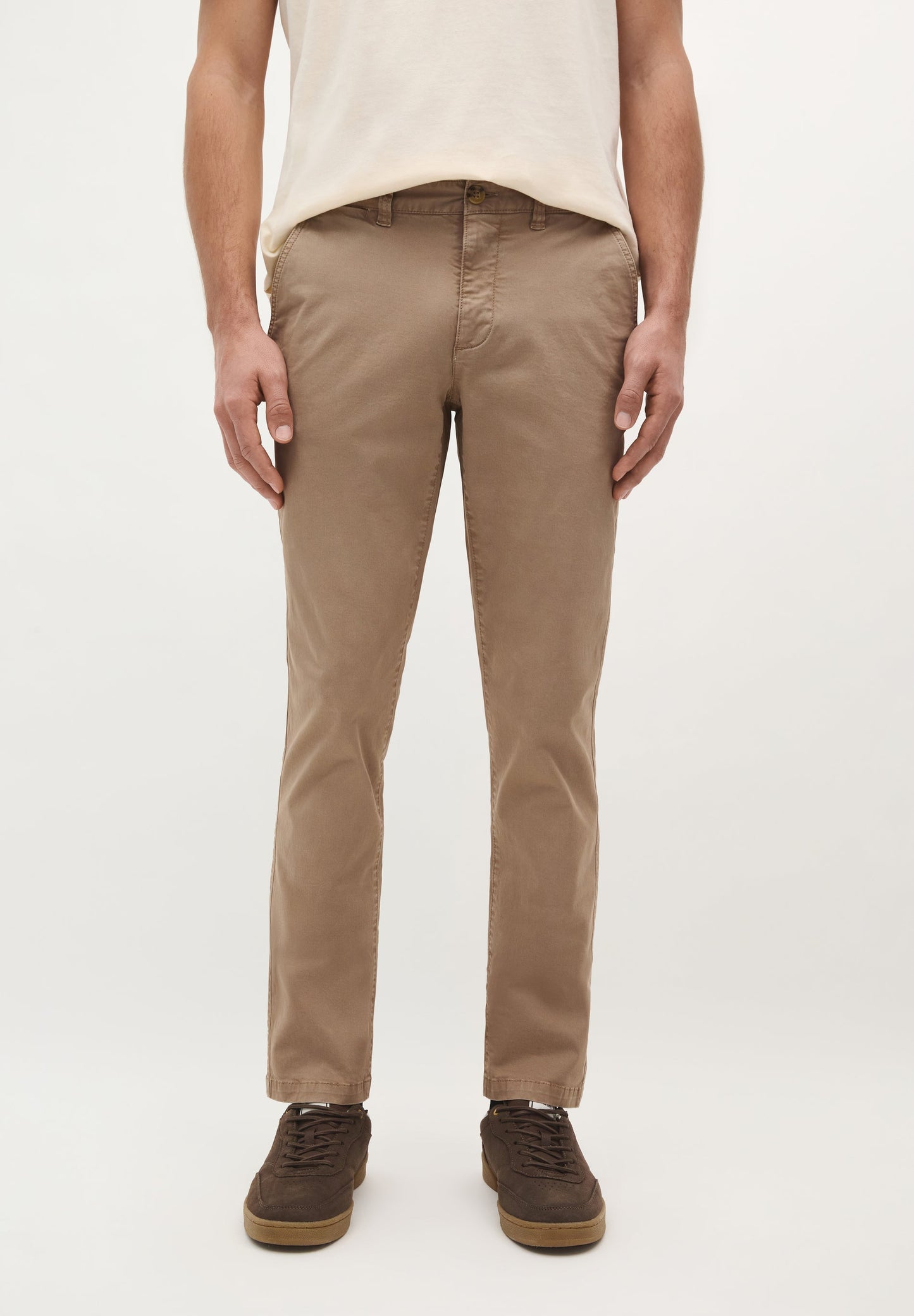 CASUAL CHINO TROUSERS