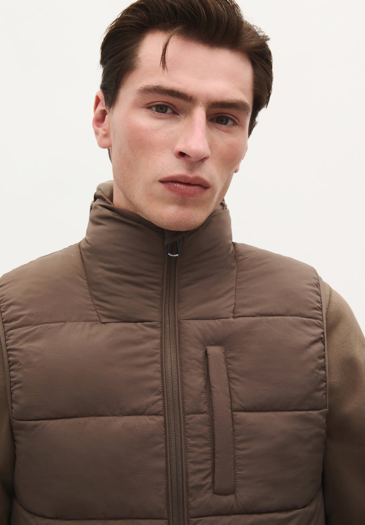 PUFFER GILET WITH POCKET