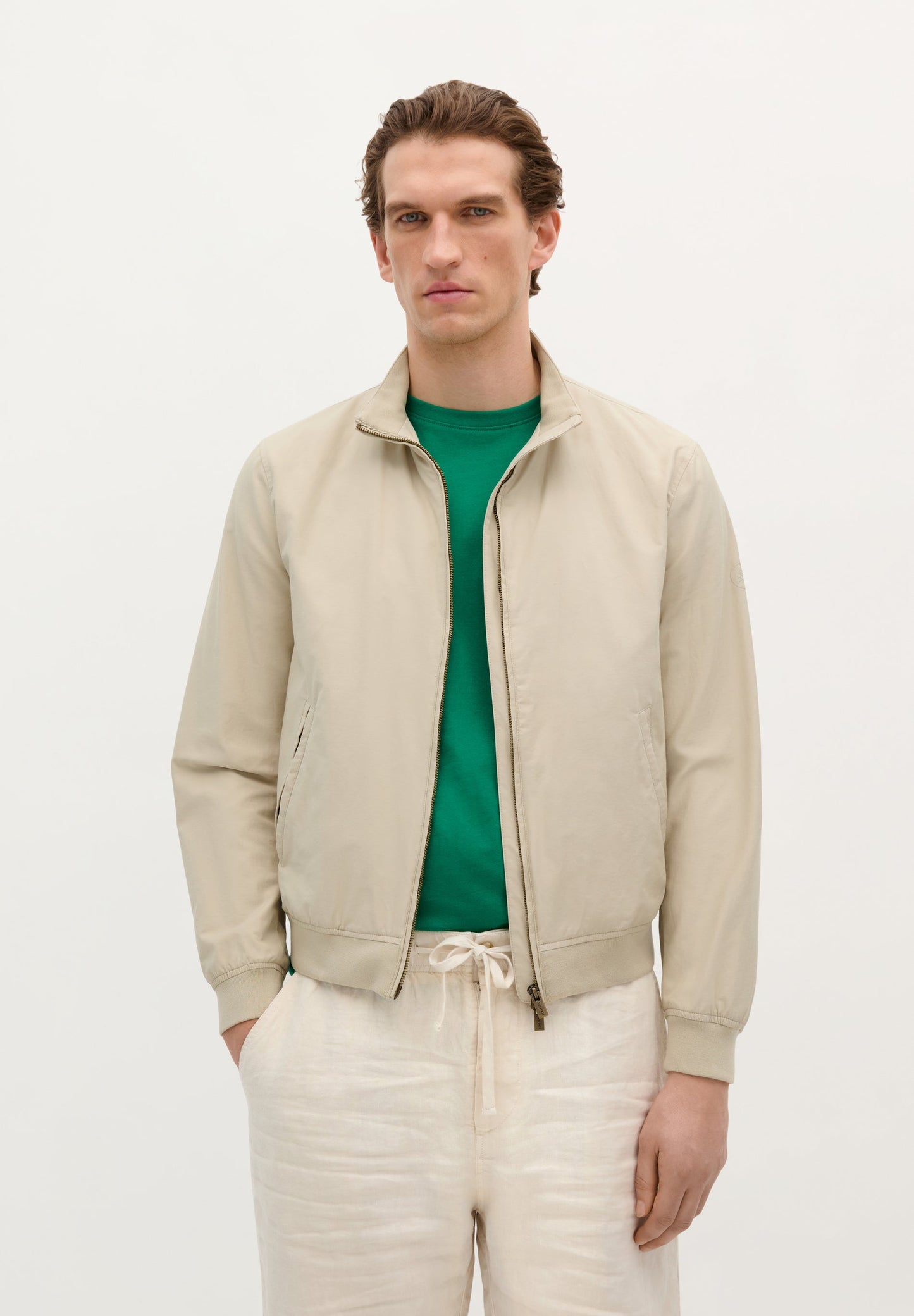 LIGHTWEIGHT BOMBER JACKET