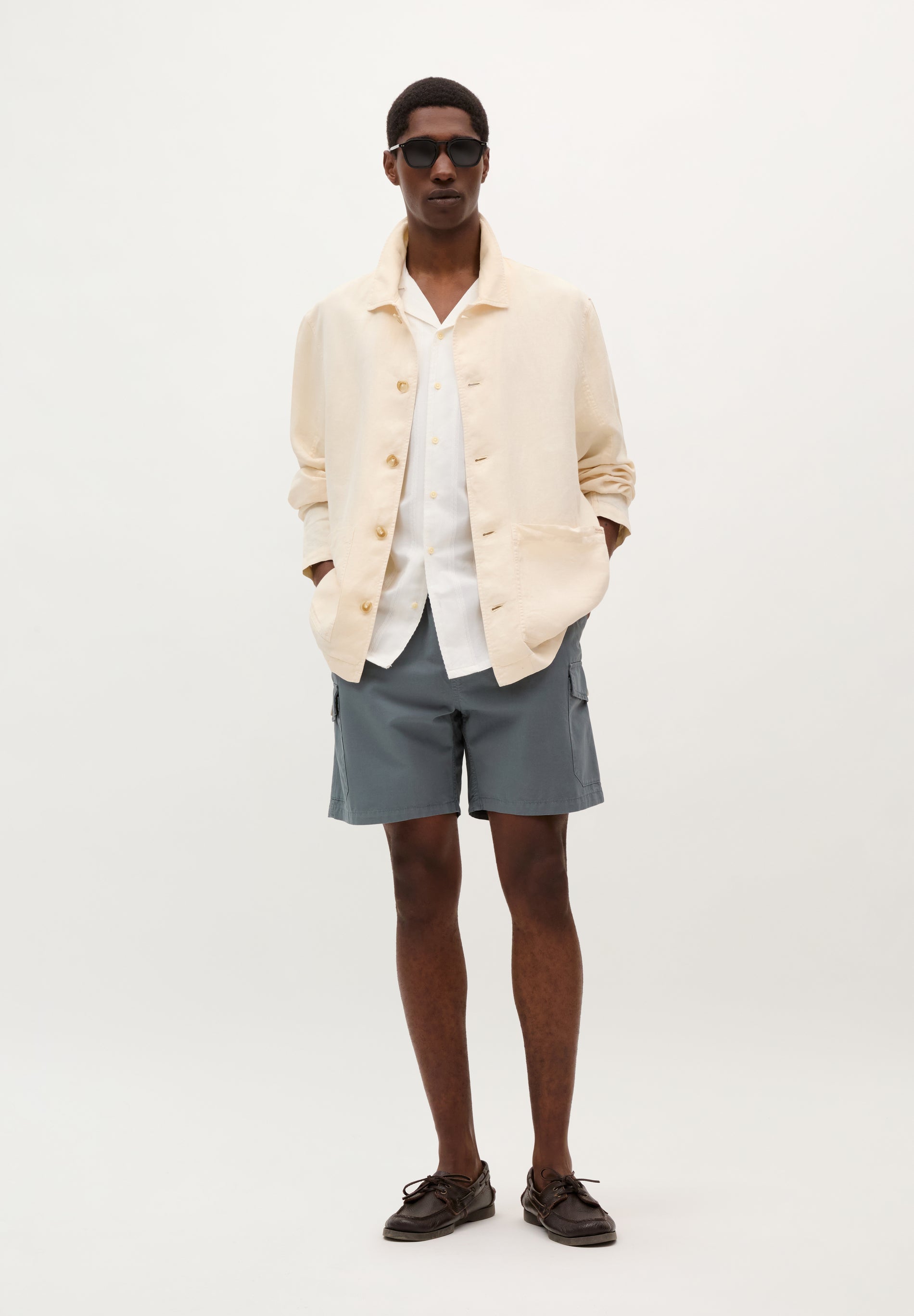 LINEN CARGO BERMUDA SHORTS
