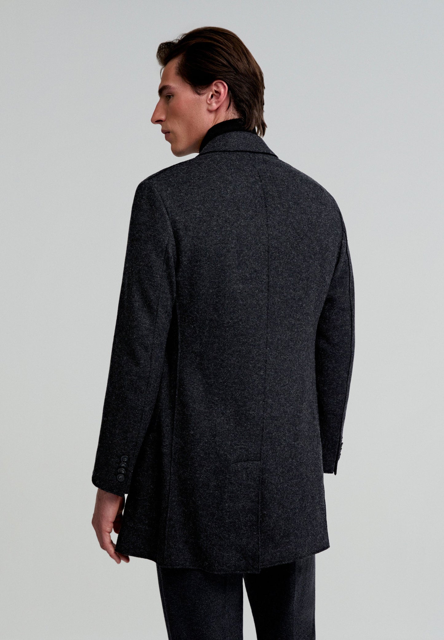 PIPED SEAMS COAT