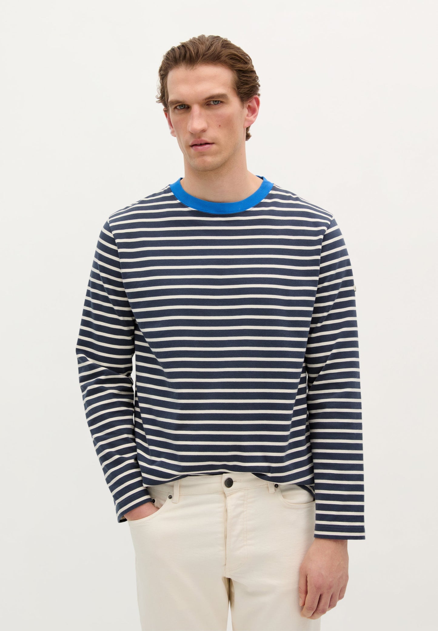 STRIPED T-SHIRT WITH CONTRAST COLLAR